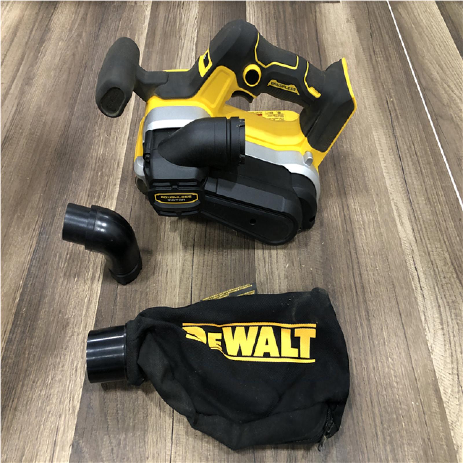 AS-IS DEWALT 20V MAX* XR Brushless Cordless Belt Sander (Tool-Only)