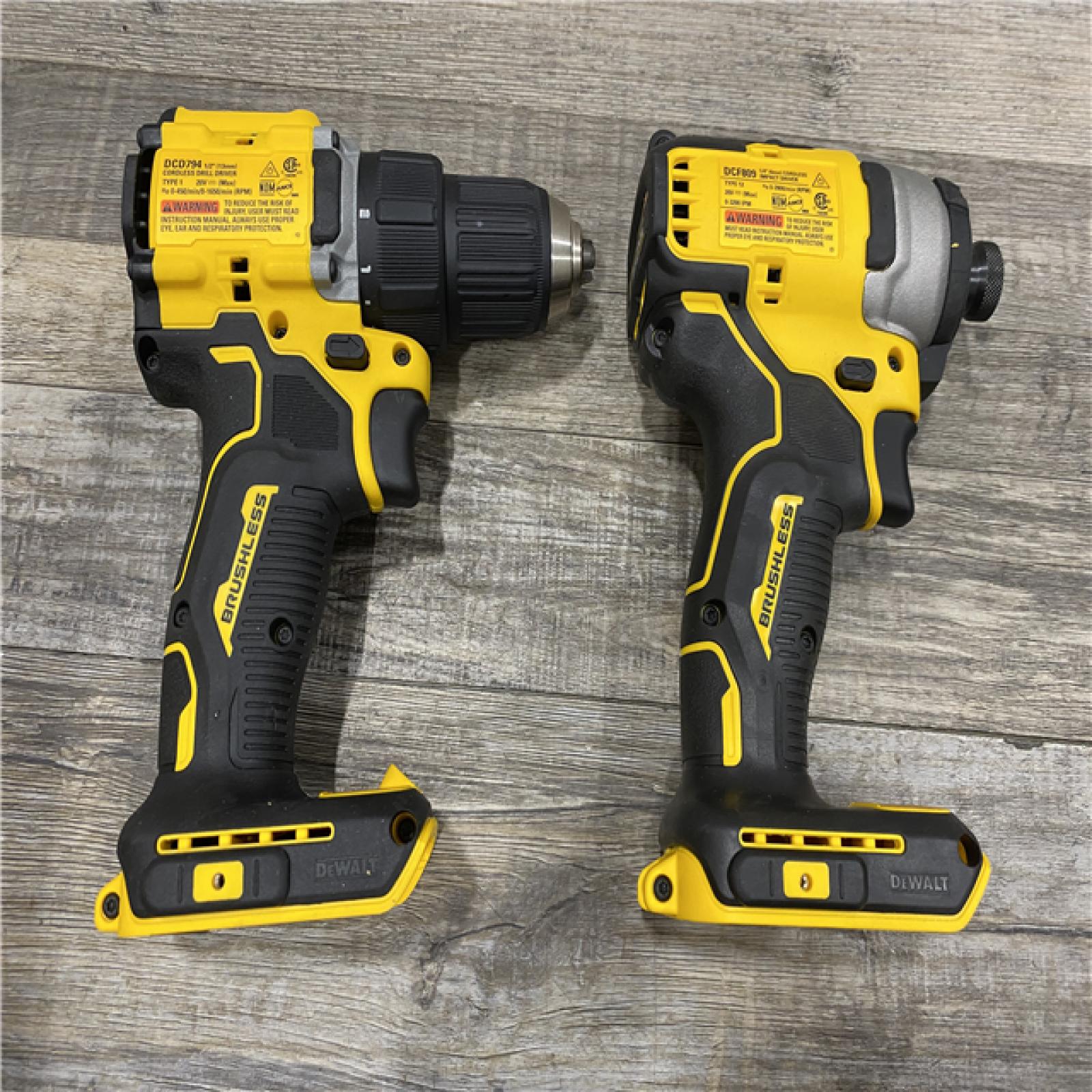 AS-IS DEWALT ATOMIC 20-Volt MAX Lithium-Ion Cordless Combo Kit