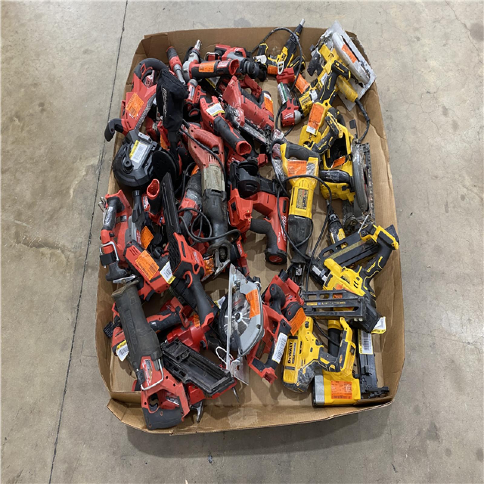 Houston Location AS IS - Tool Pallet