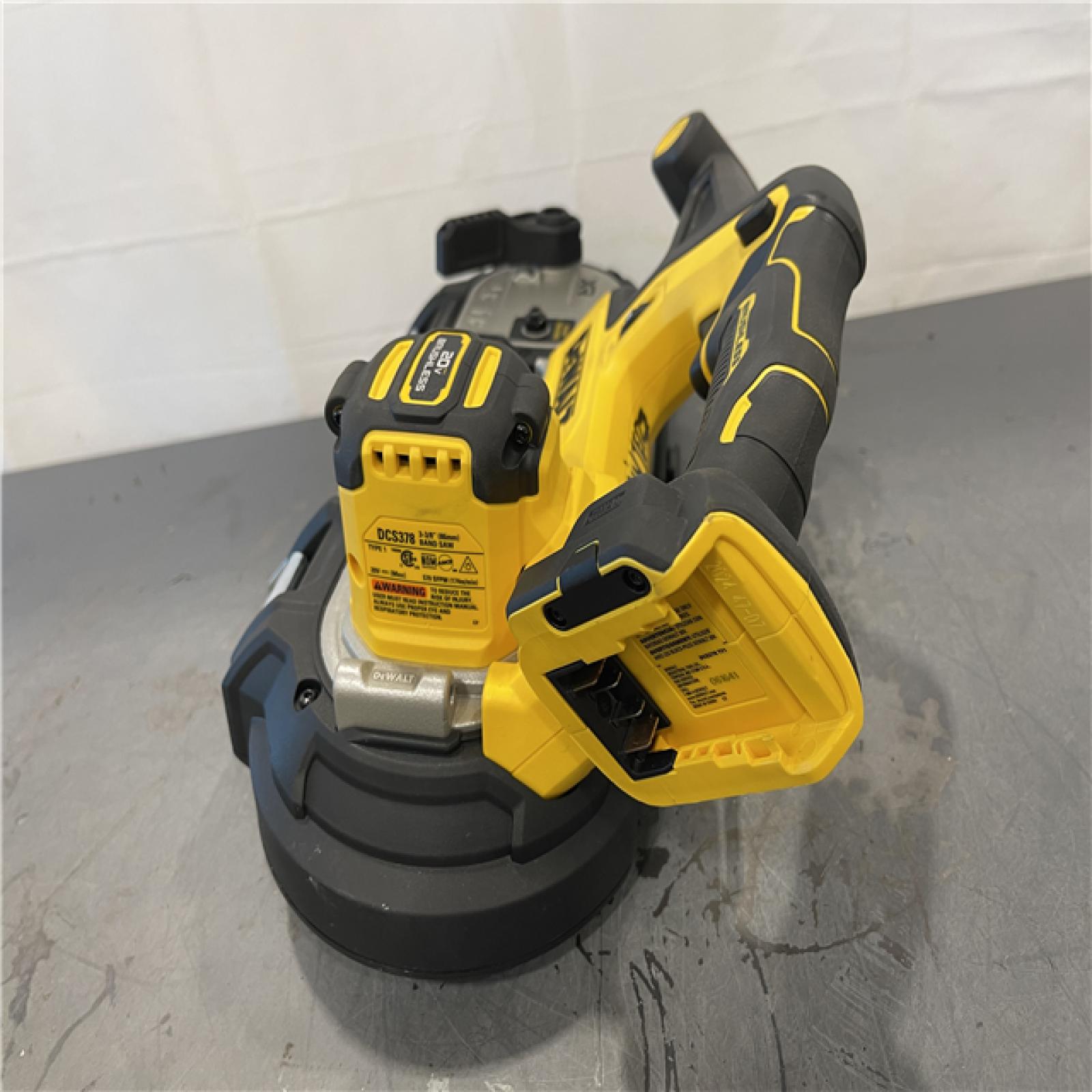 AS-IS - DEWALT 20-Volt MAX 3-3/8 in. Cordless Brushless Bandsaw