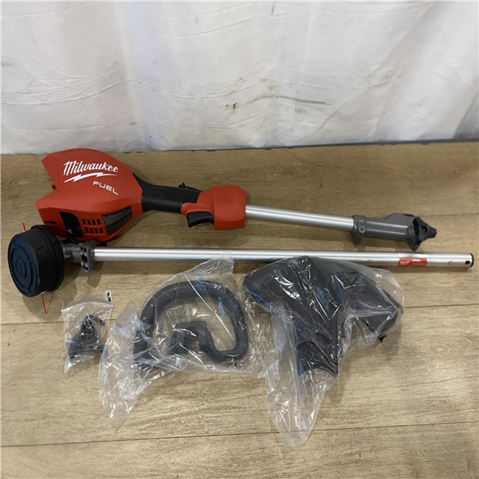 AS-IS Milwaukee M18 FUEL String Trimmer/Blower Combo Kit