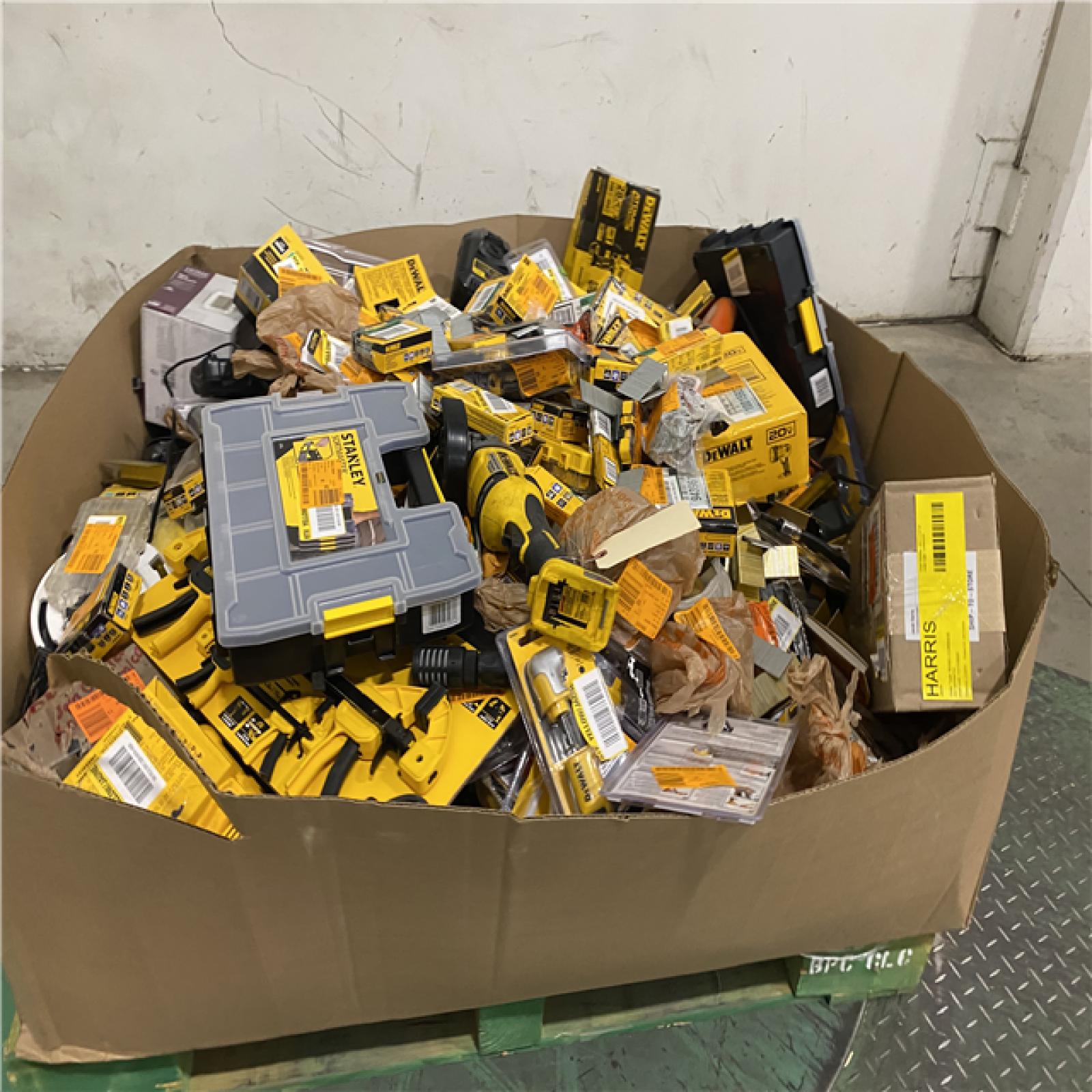 Dallas Location - As-Is DEWALT Tool Pallet