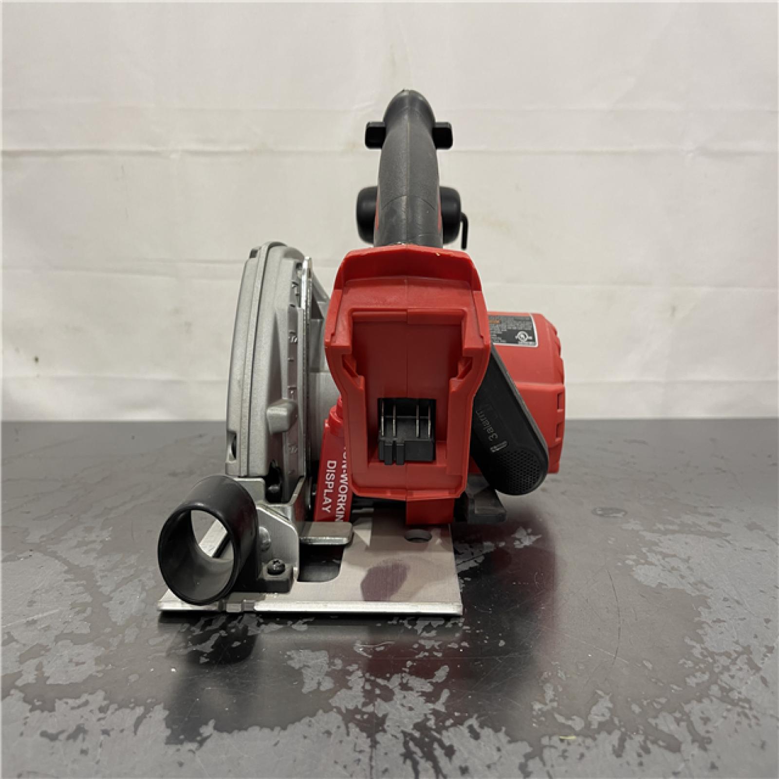 AS-IS- Milwaukee M18 6 1/2 Circular Saw (Tool Only)