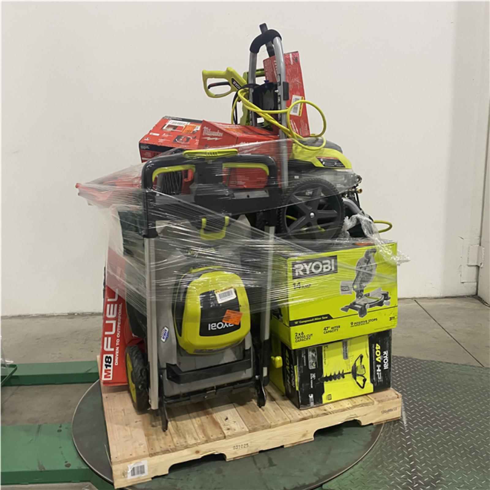 Dallas Location - As-Is Tool Pallet