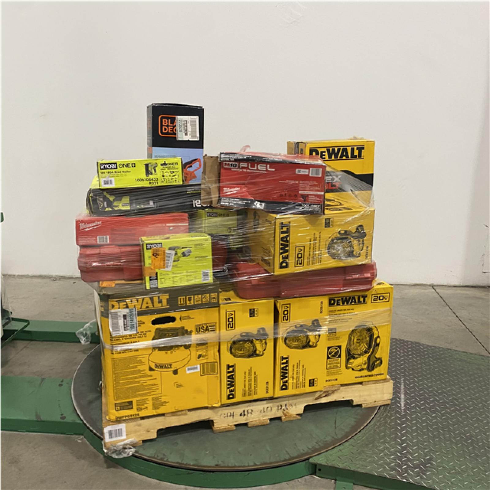 Dallas Location - As-Is Tool Pallet