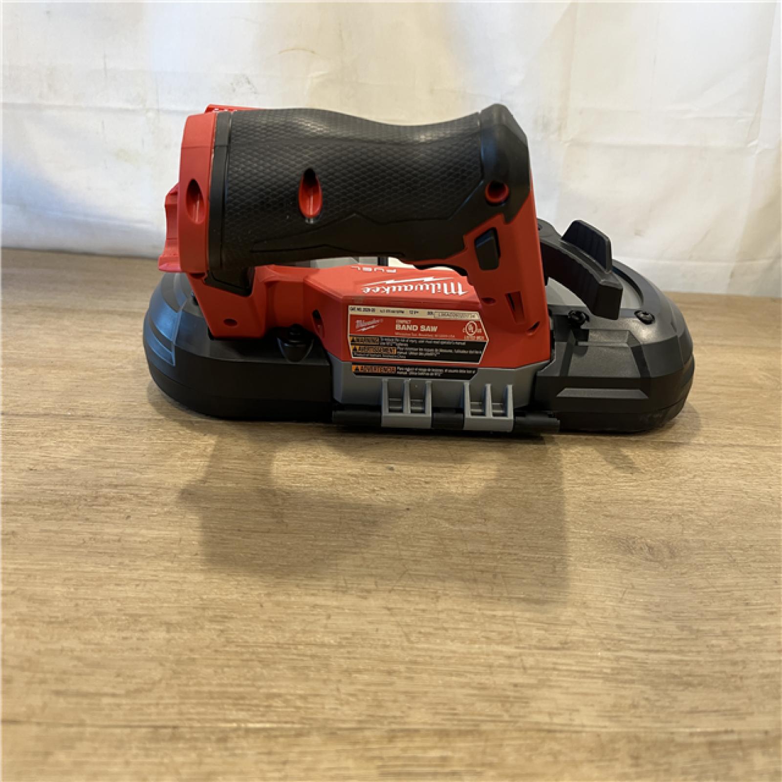 AS-IS Milwaukee FUEL 12V Lithium-Ion Cordless Compact Band Saw (Tool-Only)