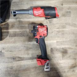 HOUSTON LOCATION - AS-IS MILWAUKEE 2 TOOL COMBO KIT W/ (2) BATTERY & CHARGER