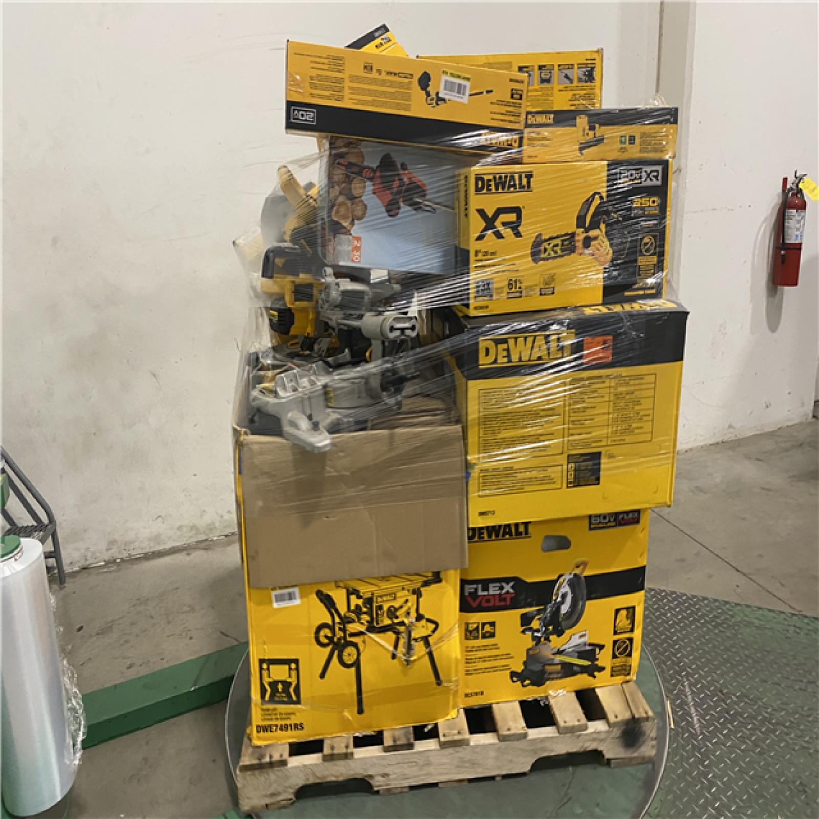 Dallas Location - As-Is DEWALT Tool Pallet