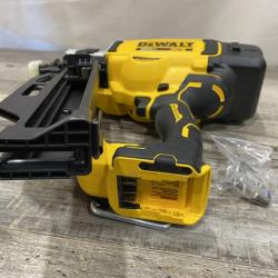 AS-IS DEWALT 20-Volt 21° Cordless Framing Nailer (Tool-Only)