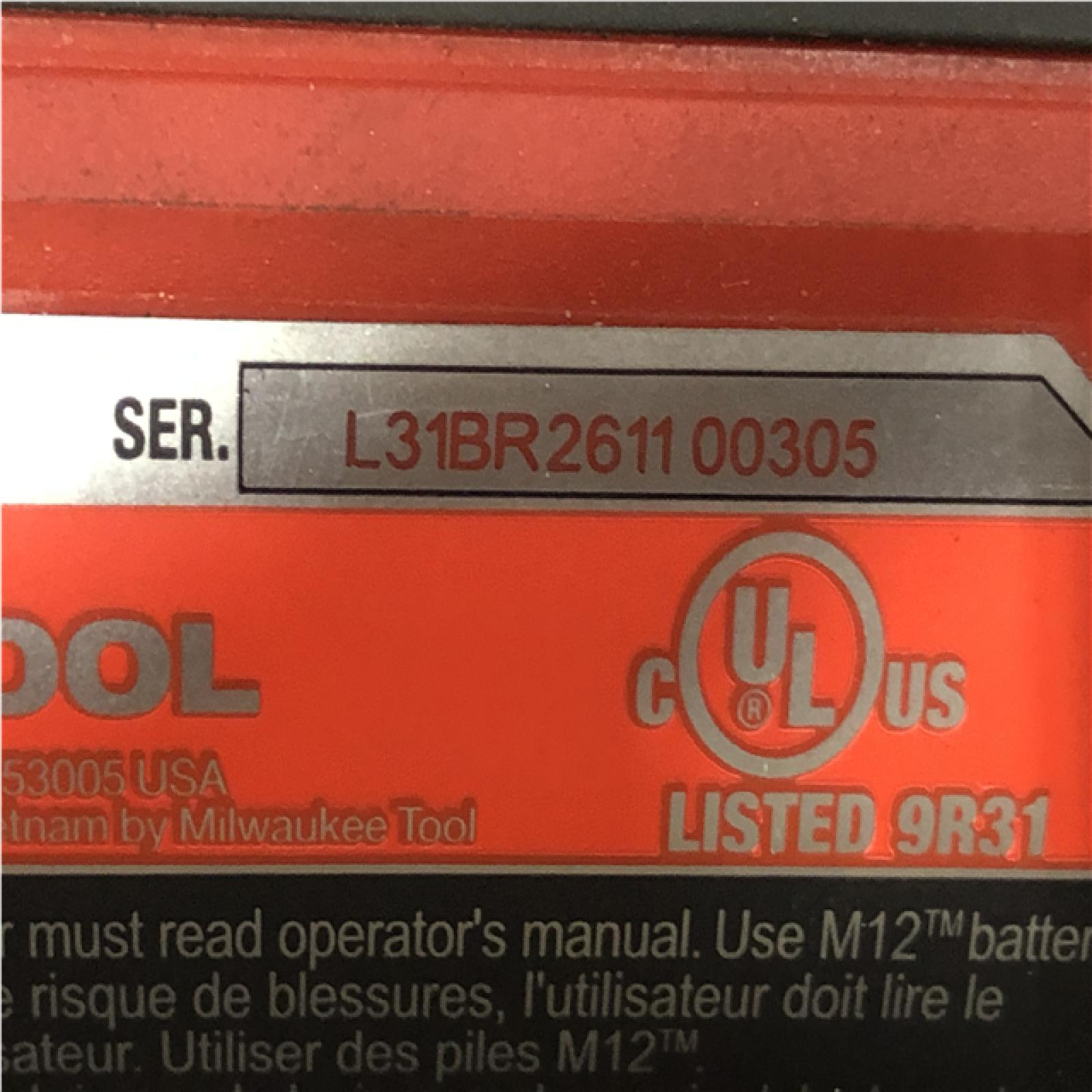 AS-IS Milwaukee FUEL 12V Lithium-Ion Cordless Oscillating Multi-Tool (Tool-Only)