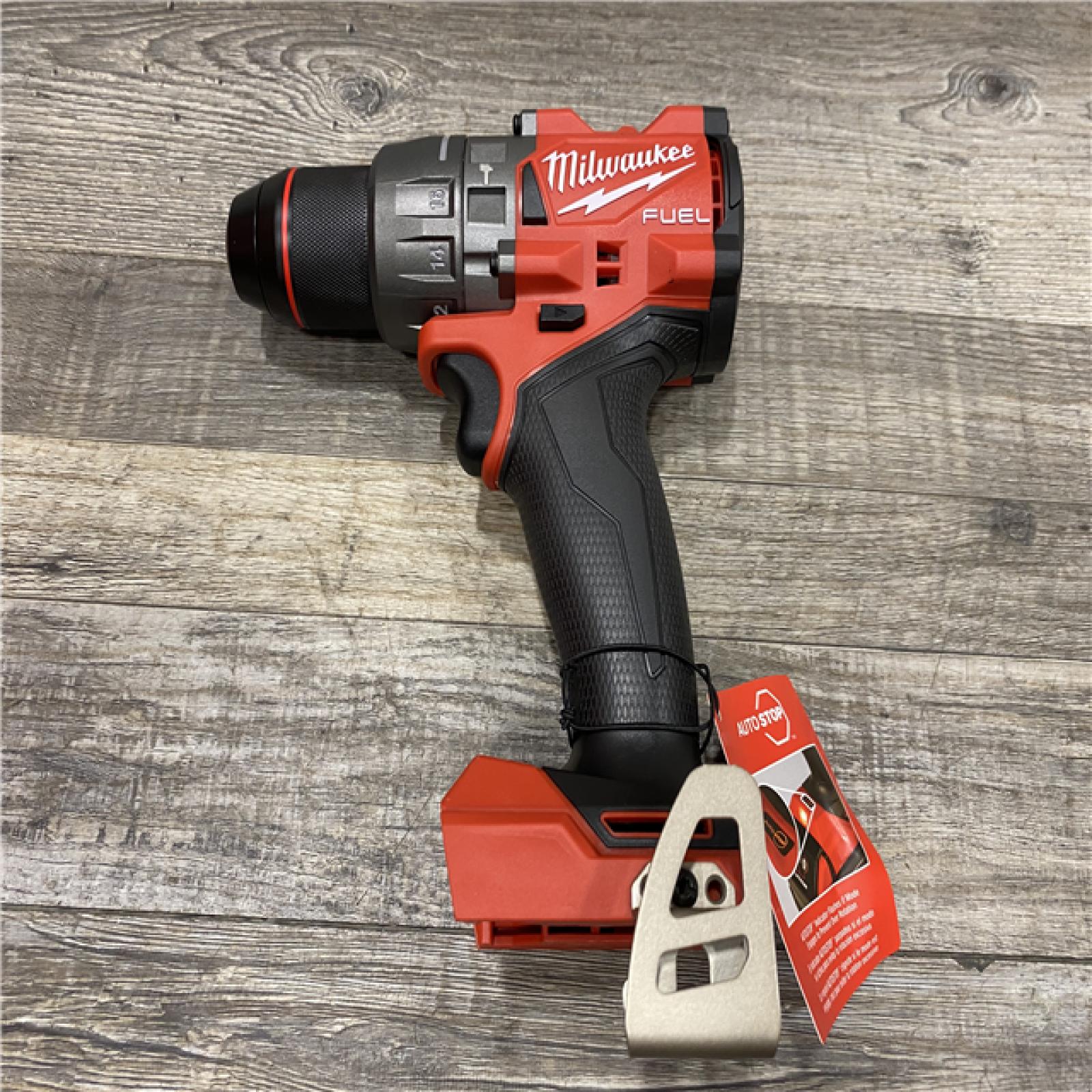 AS-IS Milwaukee FUEL 18V Lithium-Ion Brushless Cordless 1/2 in. Hammer Drill Driver Kit