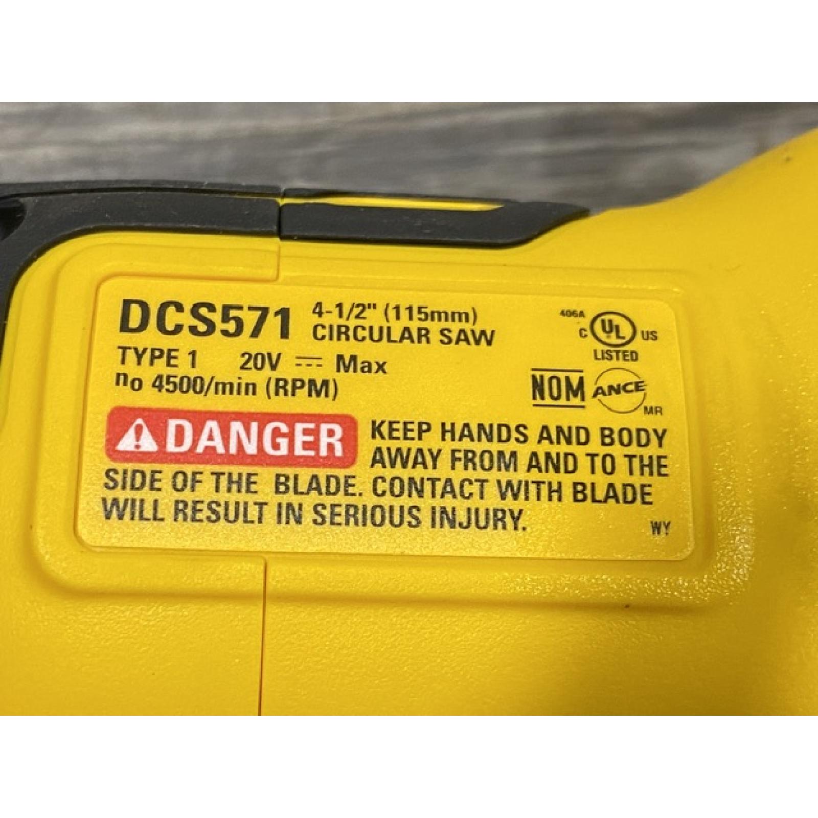 AS-IS DEWALT ATOMIC 20V MAX Cordless Brushless 4-1/2 in. Circular Saw (Tool Only)