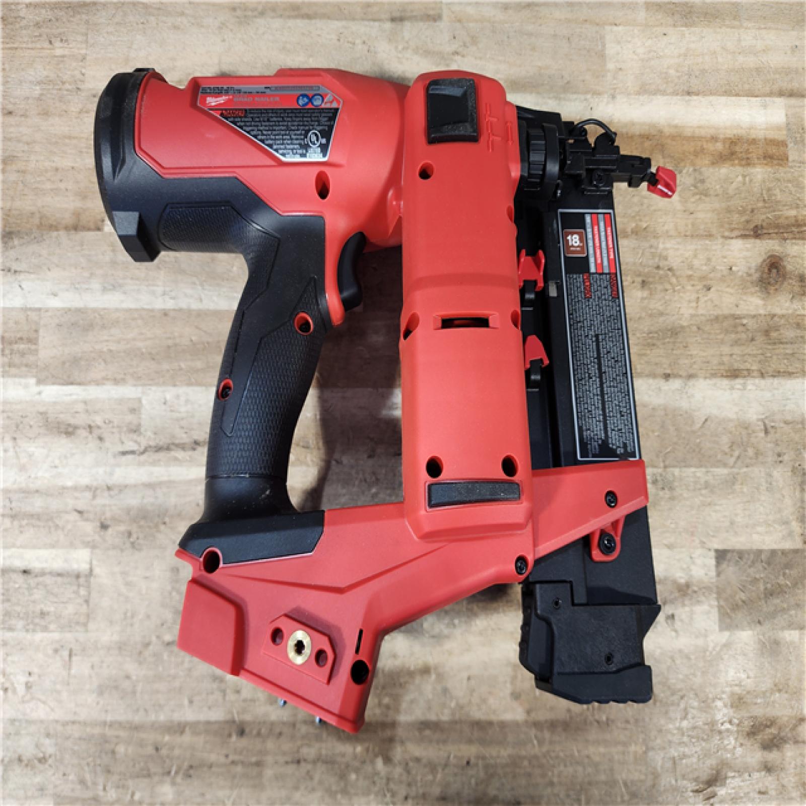 HOUSTON LOCATION - AS-IS (APPEARS LIKE NEW) Milwaukee FUEL 18-Volt Lithium-Ion Brushless Cordless Gen II 18-Gauge Brad Nailer (Tool-Only)