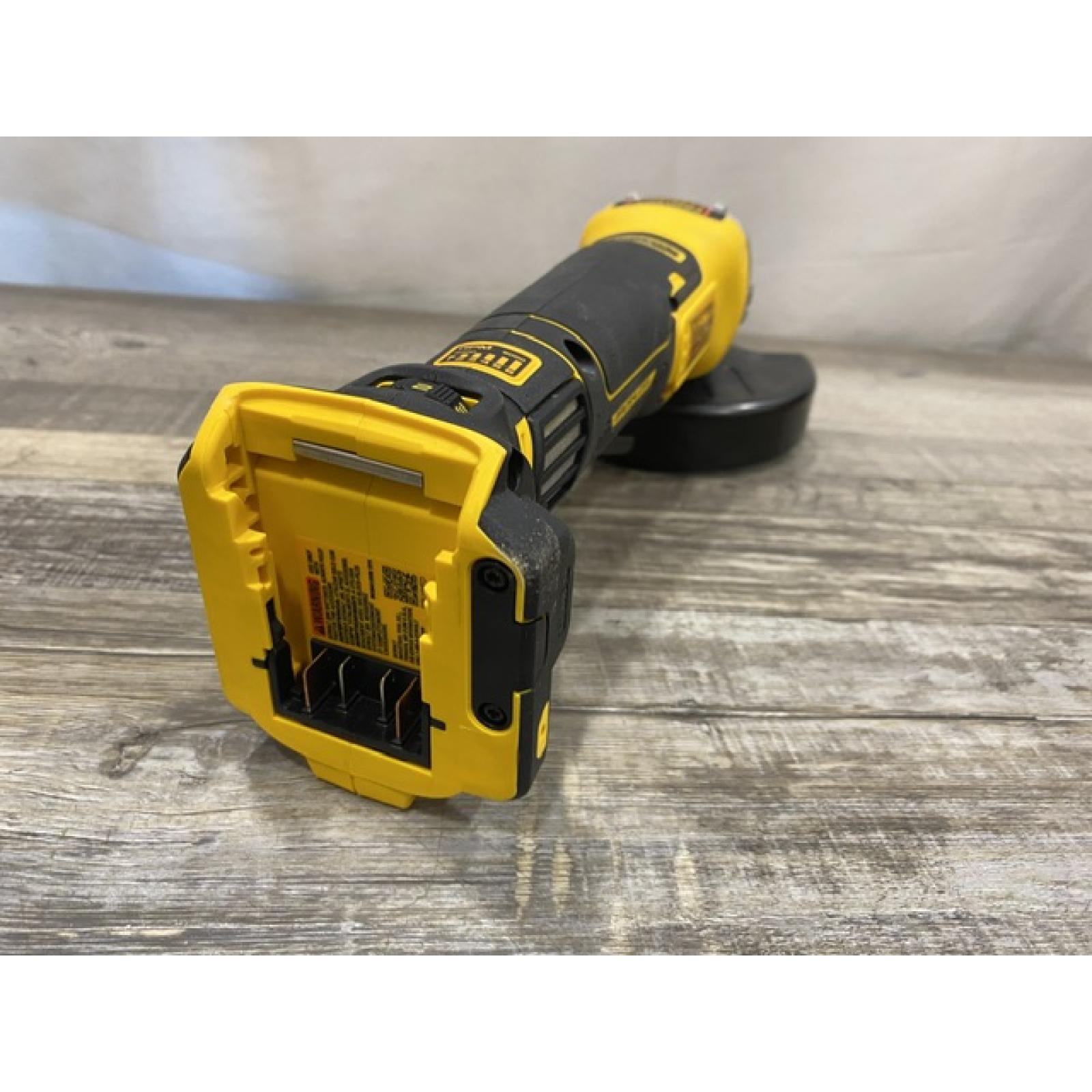AS-IS DEWALT 20V XR Cordless 4-1/2. in. to 5 in. Variable Speed Angle Grinder (Tool Only)