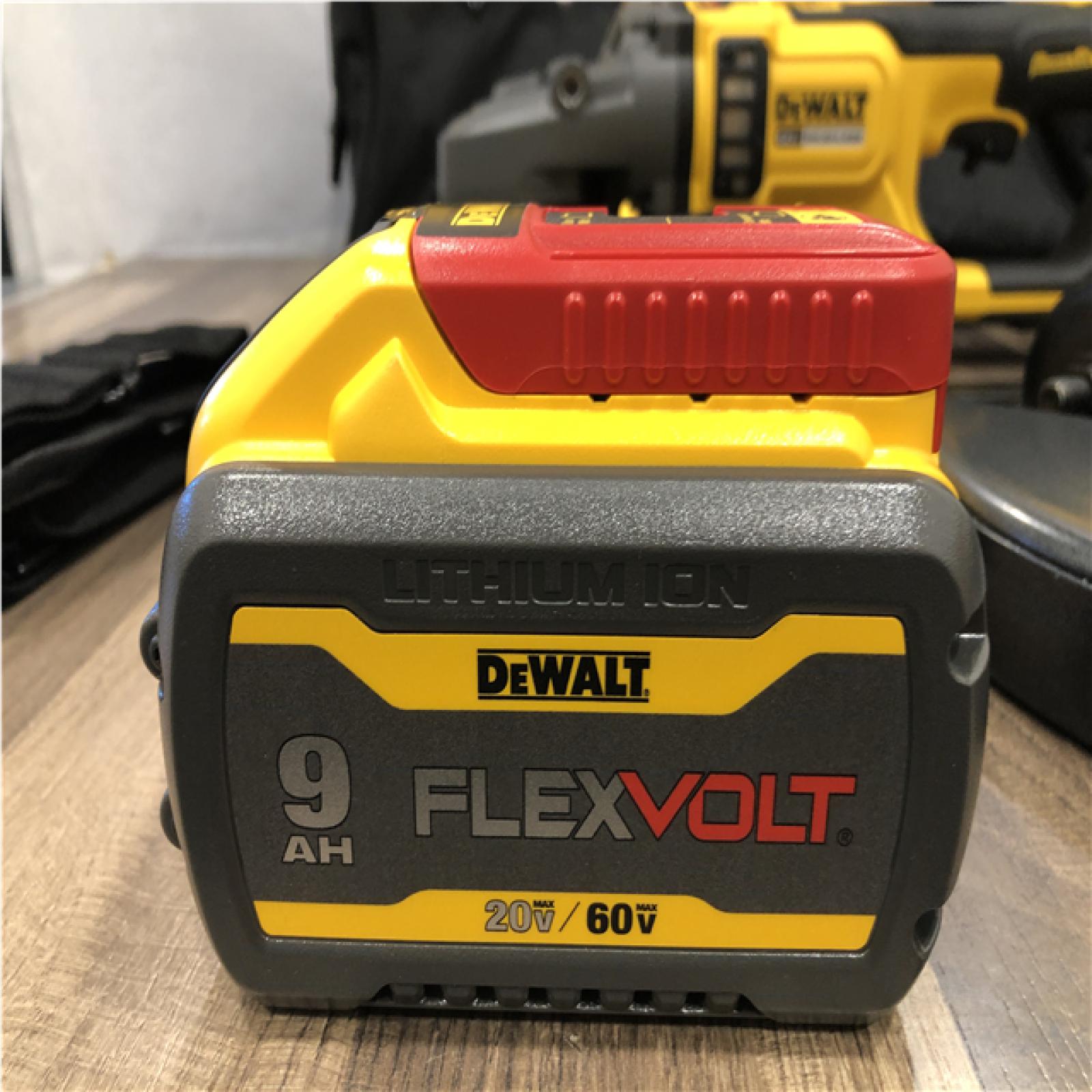NEW - DEWALT FLEXVOLT 60-Volt Lithium-Ion Cordless 7 in. to 9 in. Large Angle Grinder Kit