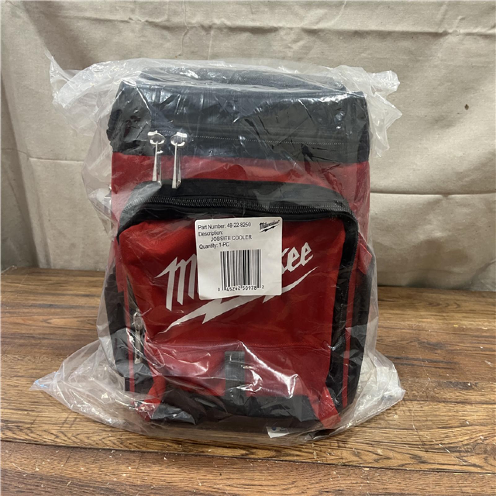 AS-IS Milwaukee 48-22-8250 Jobsite Cooler New