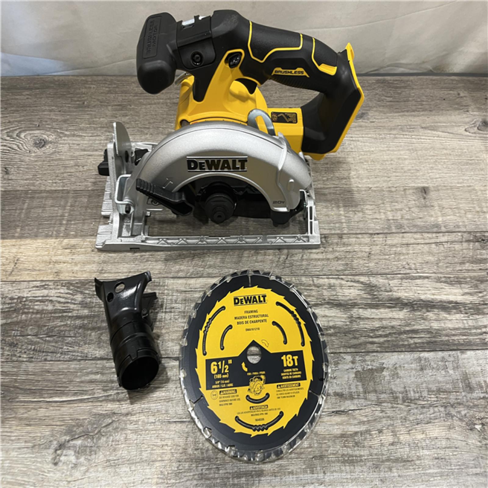 AS-IS DEWALT 20V MAX Cordless Brushless 6-1/2 in. Sidewinder Style Circular Saw (Tool Only)
