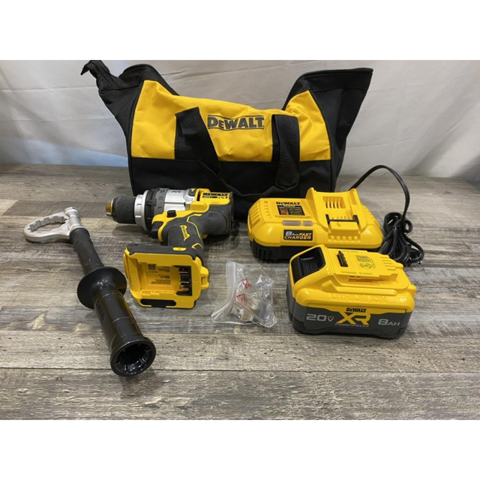 AS-IS DEWALT Atomic 20V Max Lithium-Ion Brushless Cordless Compact 1/4 in. Impact Driver Kit