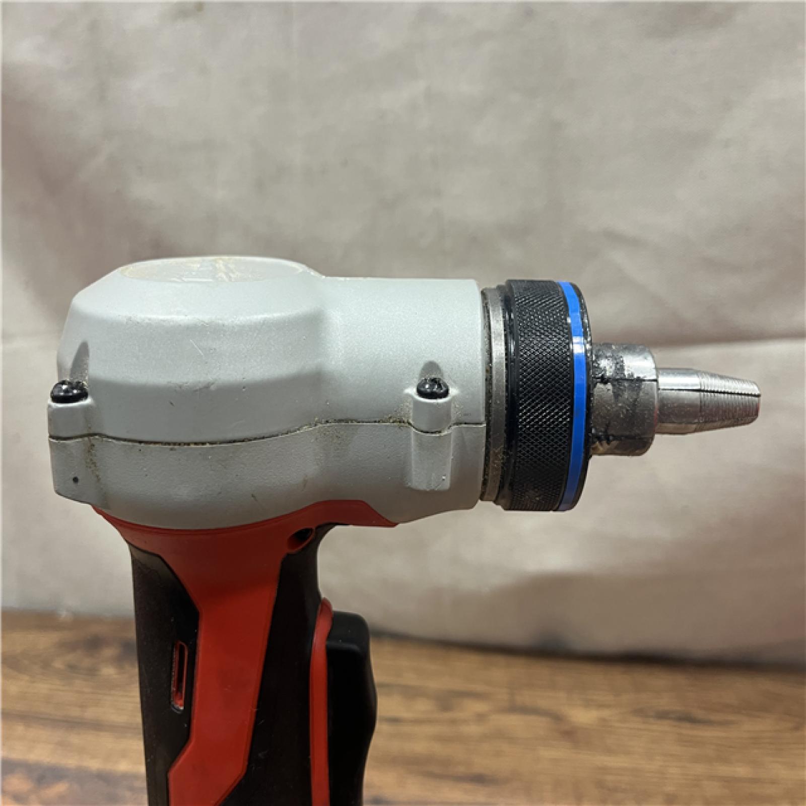 AS-IS Milwaukee M12 12-Volt Lithium-Ion Cordless PEX Expansion Tool Kit with (2) 1.5 Ah Batteries, (3) Expansion Heads and Hard Case