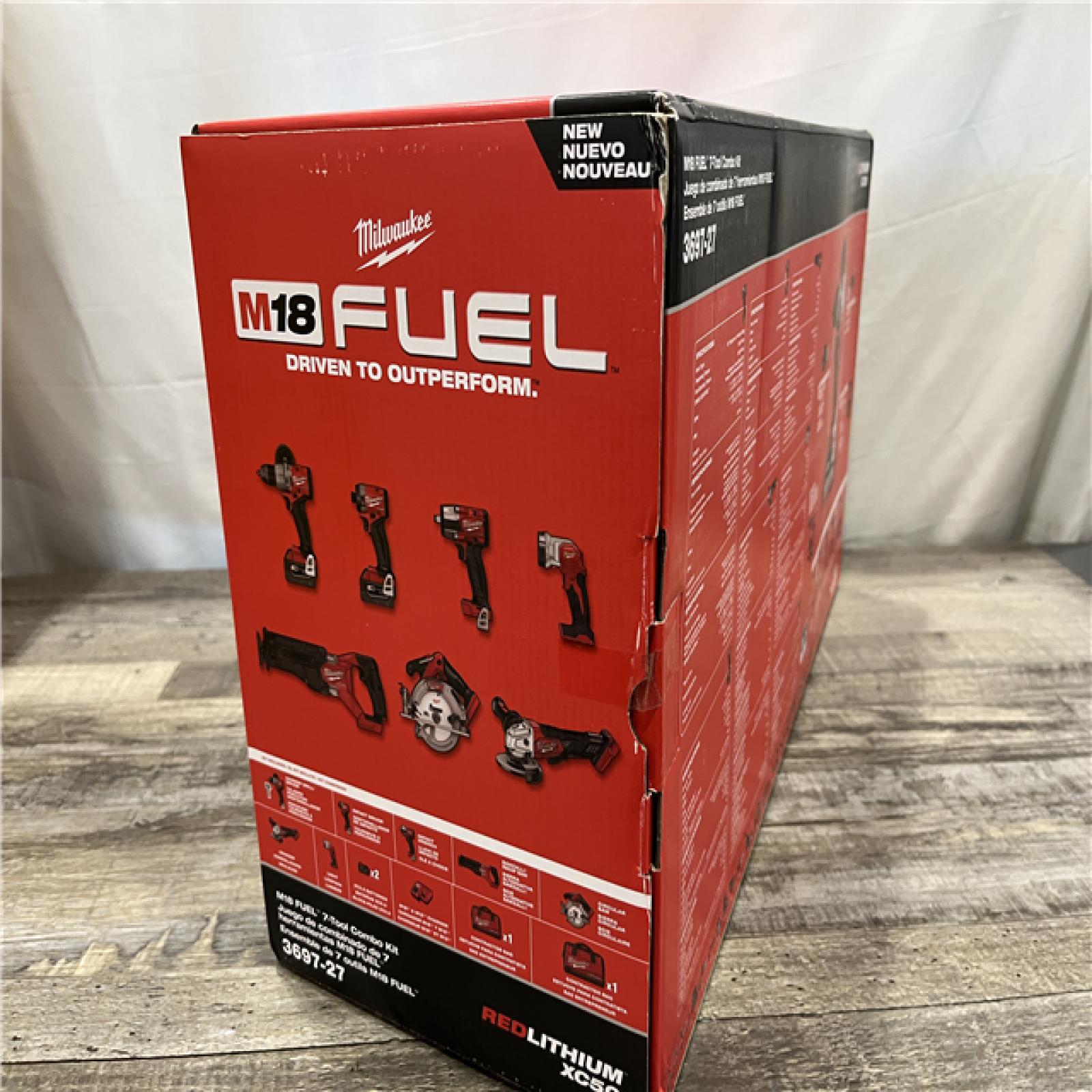 NEW - Milwaukee FUEL 18V Lithium-Ion Brushless Cordless 7-Tool Combo Kit