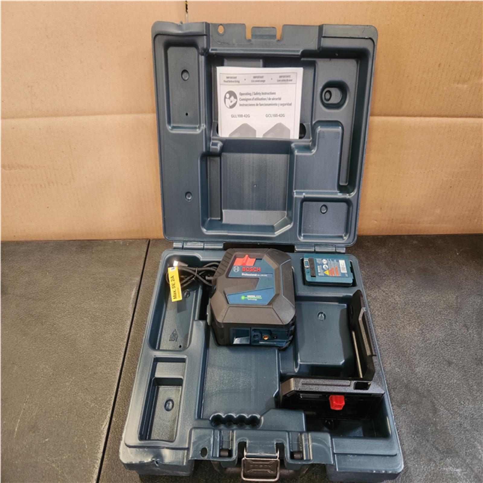 Phoenix NEW Bosch 100 ft. Green Self Leveling Line Laser Level with Li-Ion Battery, Adjustable L-Bracket Mount and Hard Carrying Case