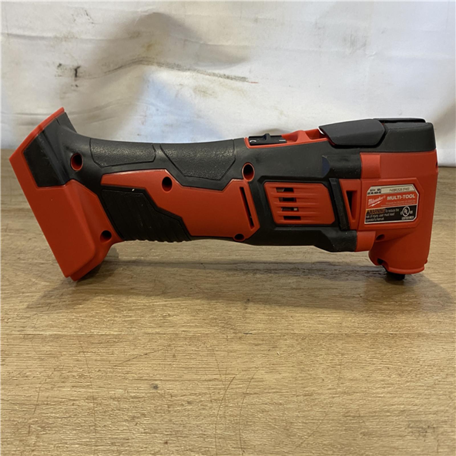 AS-IS Milwaukee 18V Lithium-Ion Cordless Oscillating Multi-Tool (Tool-Only)