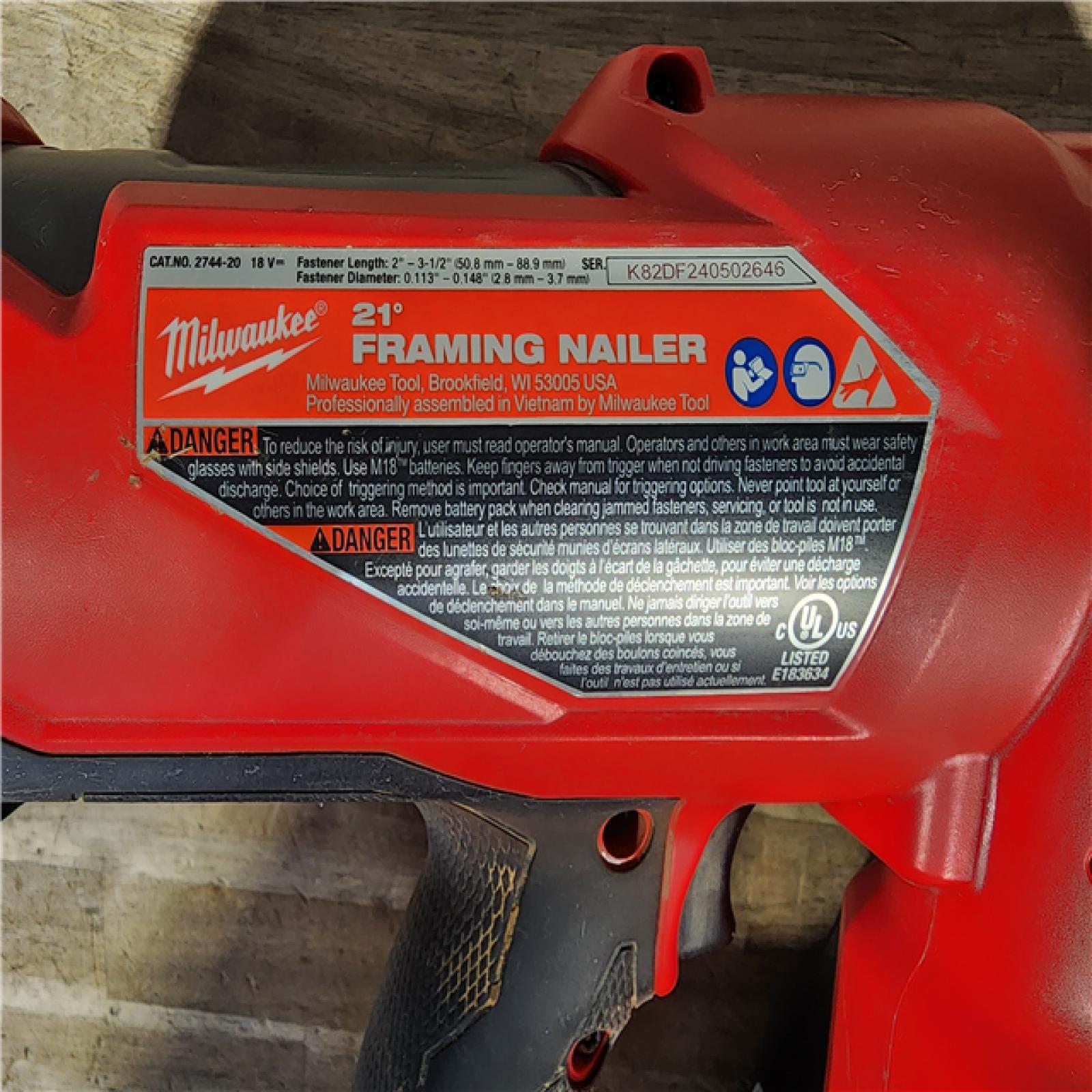 HOUSTON LOCATION - AS-IS Milwaukee 2744-20 M18 FUEL 3-1/2 in. 18V 21-Degree Lithium-Ion Brushless Cordless Framing Nailer (Tool-Only)