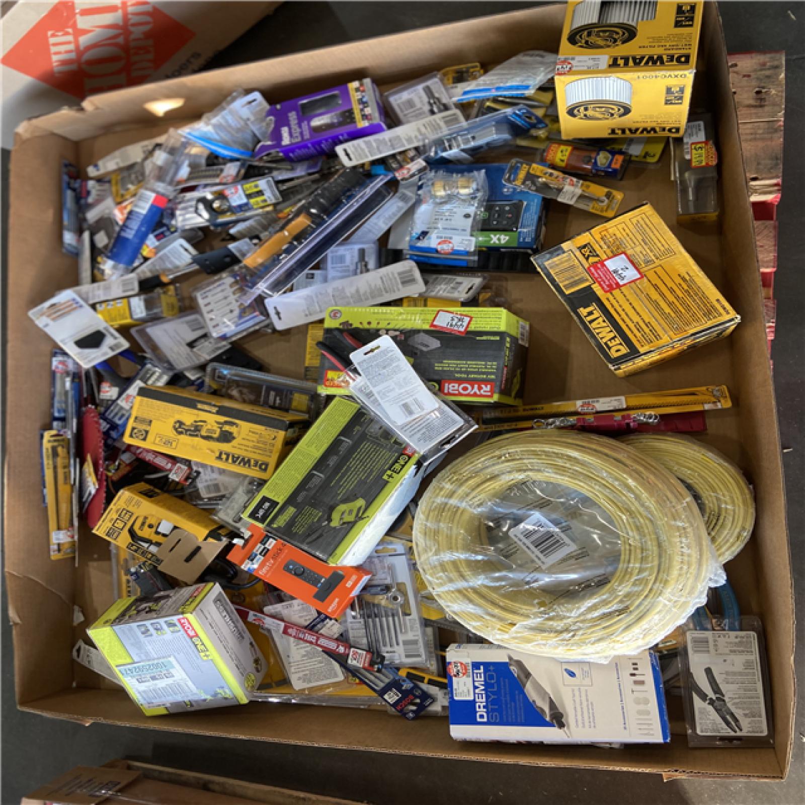 DALLAS LOCATION - AS-IS MISCELLANEOUS TOOL PALLET