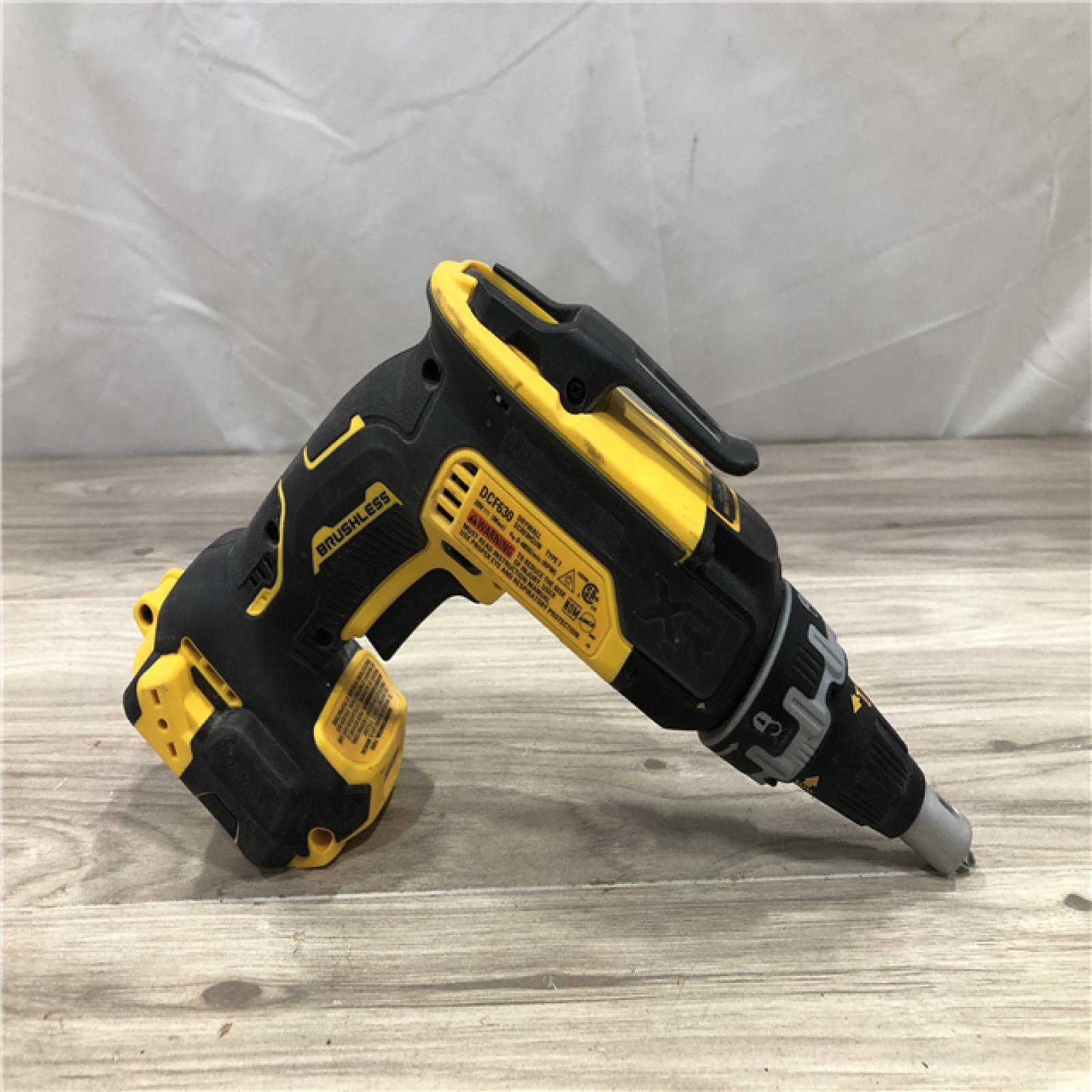 AS-IS DEWALT XR 20V MAX Lithium-Ion Cordless Screw Gun (Tool Only)