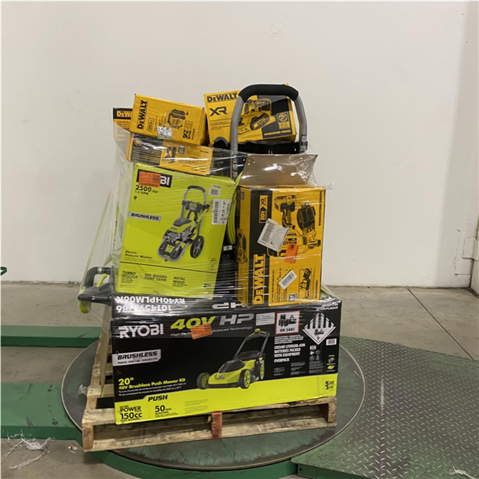 Dallas Location - As-Is Tool Pallet