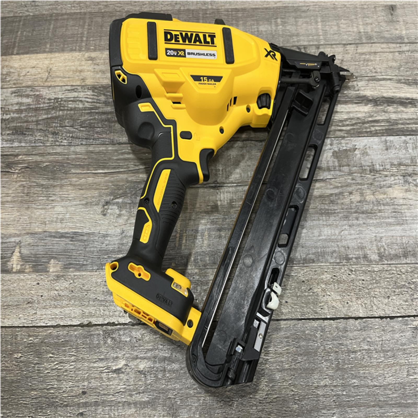 AS-IS DEWALT Cordless 20V MAX XR Angled Finish Nailer (Tool Only)