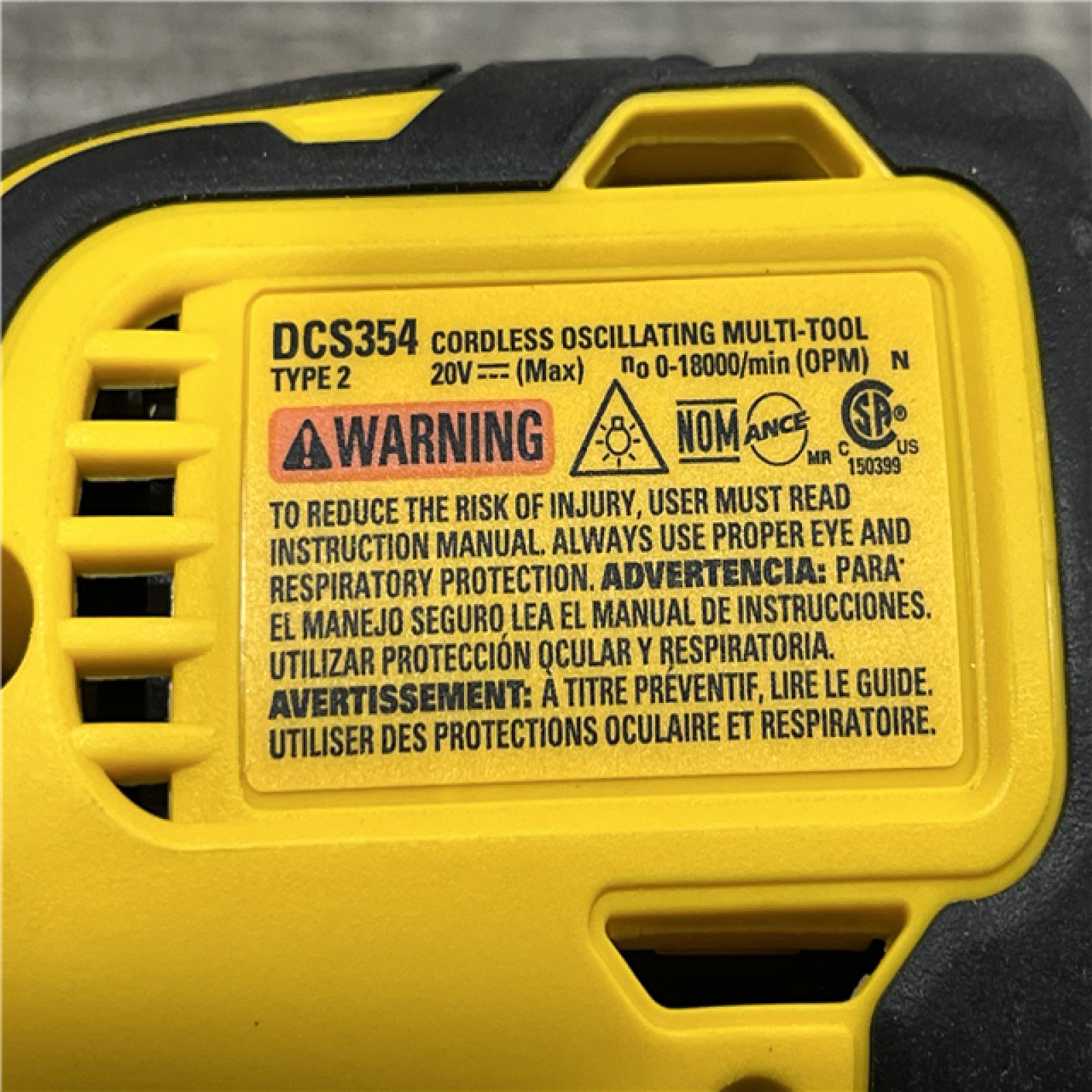 AS-IS DEWALT ATOMIC 20V MAX Cordless Brushless Oscillating Multi Tool Kit