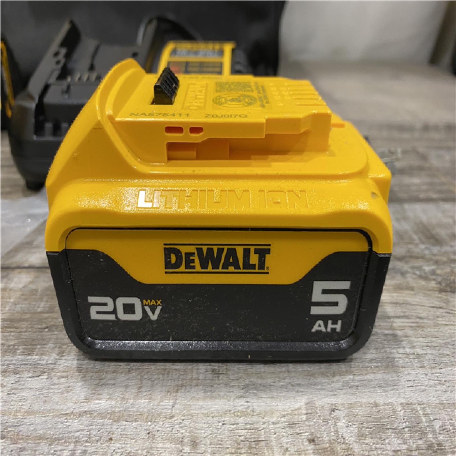 AS-IS DEWALT 20-Volt Maximum XR Lithium-Ion Cordless Brushless 1/4 in. 3-Speed Impact Driver Kit