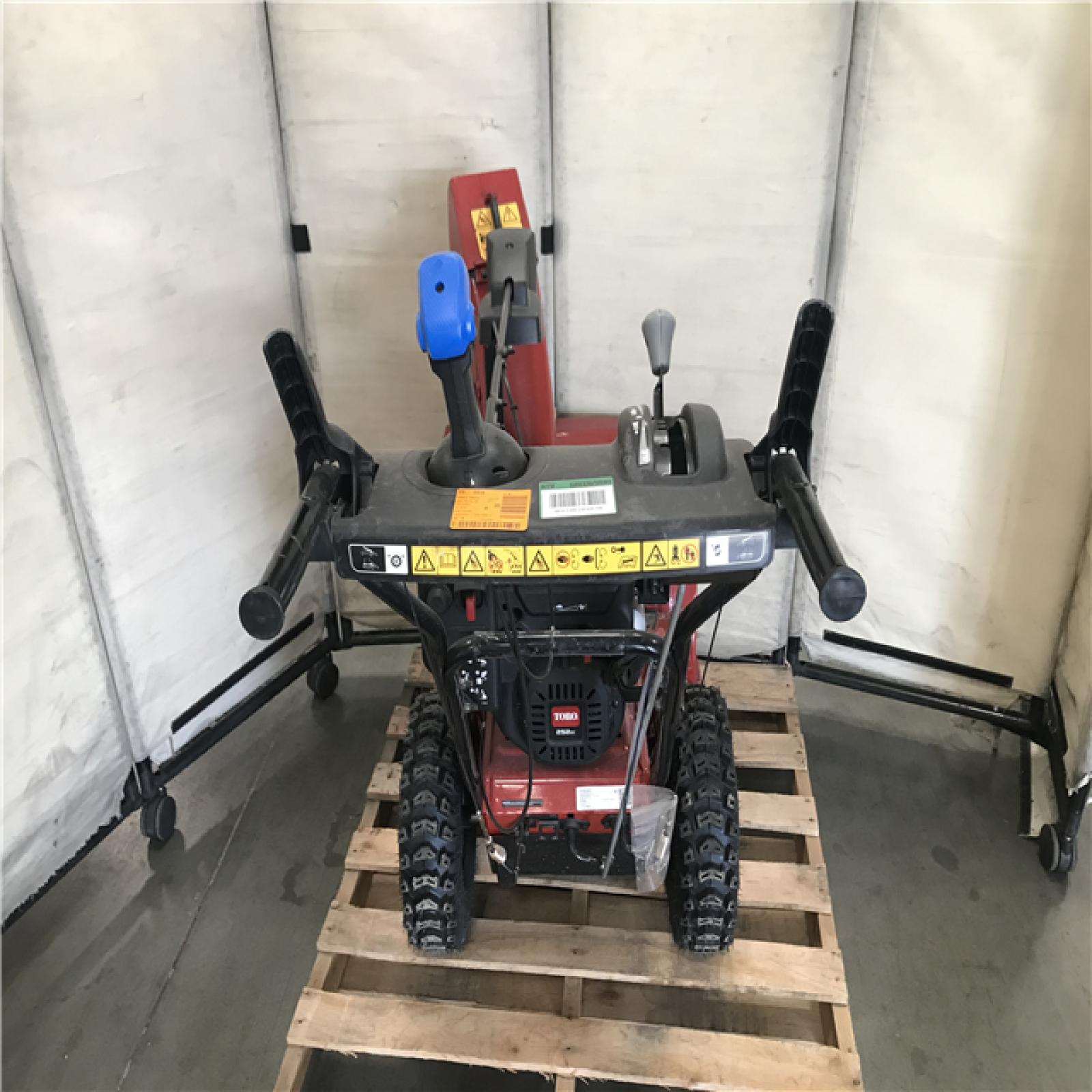California ASIS Toro Power Max 824 OE 24 In. 252cc TwoStage Electric