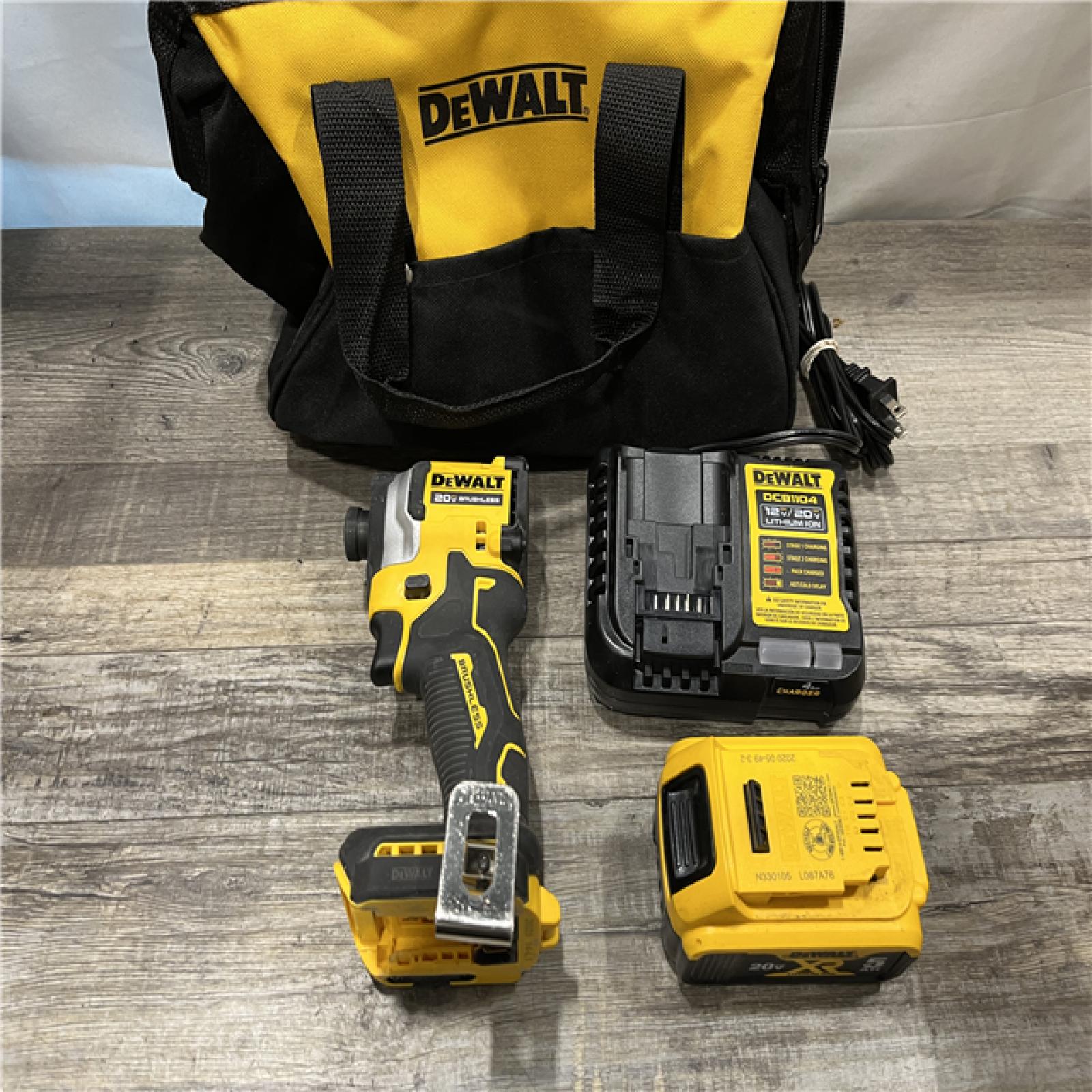AS-IS DEWALT ATOMIC 20V MAX Lithium-Ion Cordless 1/4 in. Brushless Impact Driver Kit