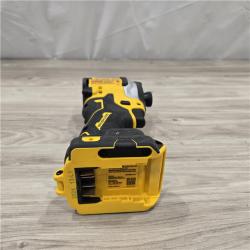 AS-IS DeWalt 20V MAX ATOMIC 1/4 in. Cordless Impact Driver Kit