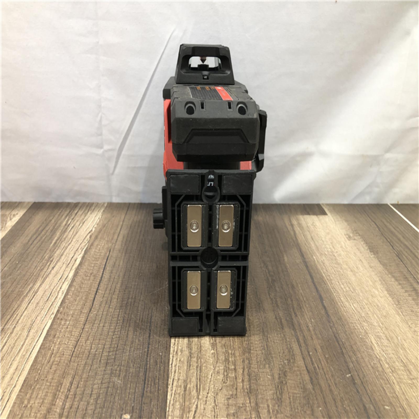 AS-IS Milwaukee 12-Volt Lithium-Ion Cordless Green 250 ft. 3-Plane Laser Level Kit