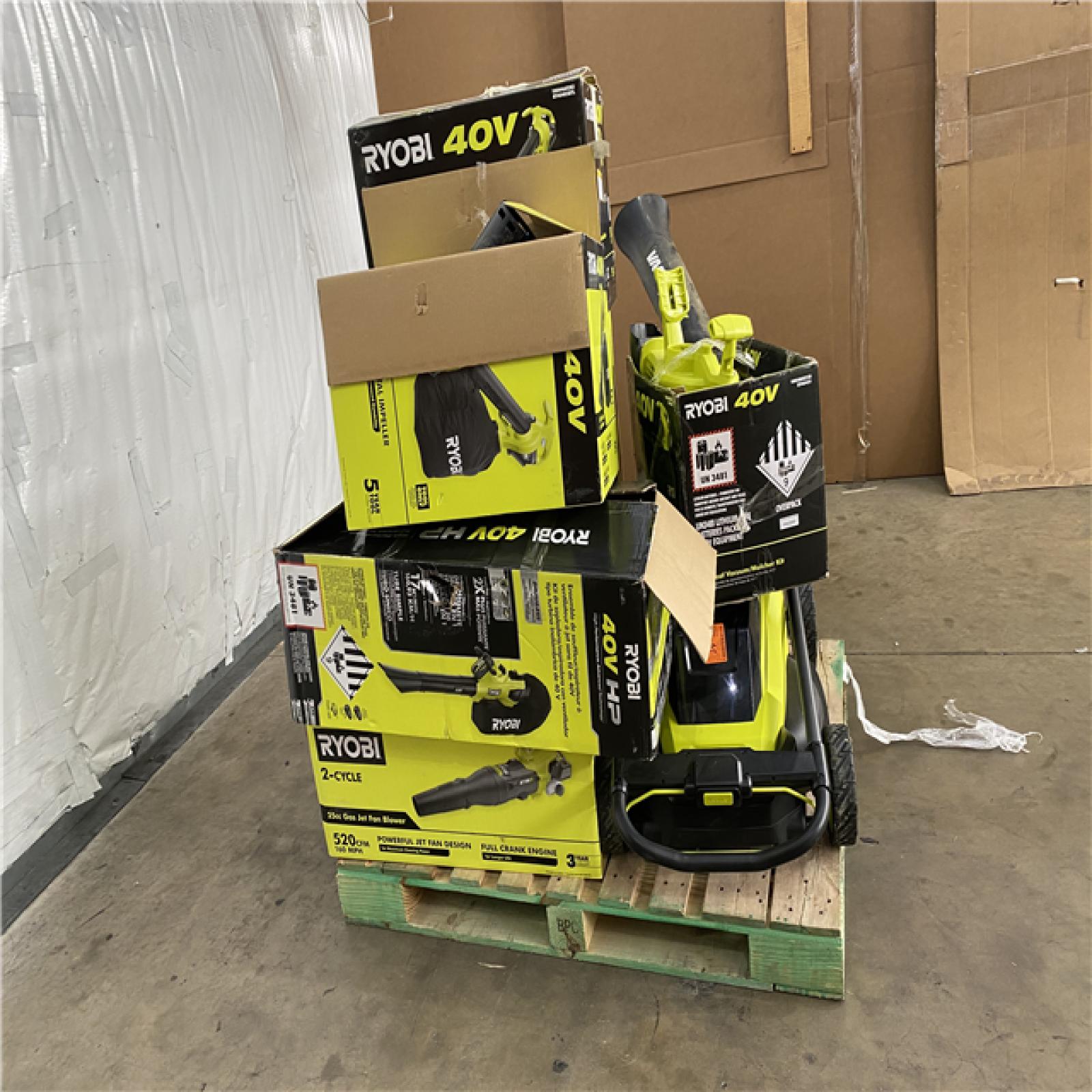 Houston Location AS IS - Tool Pallet