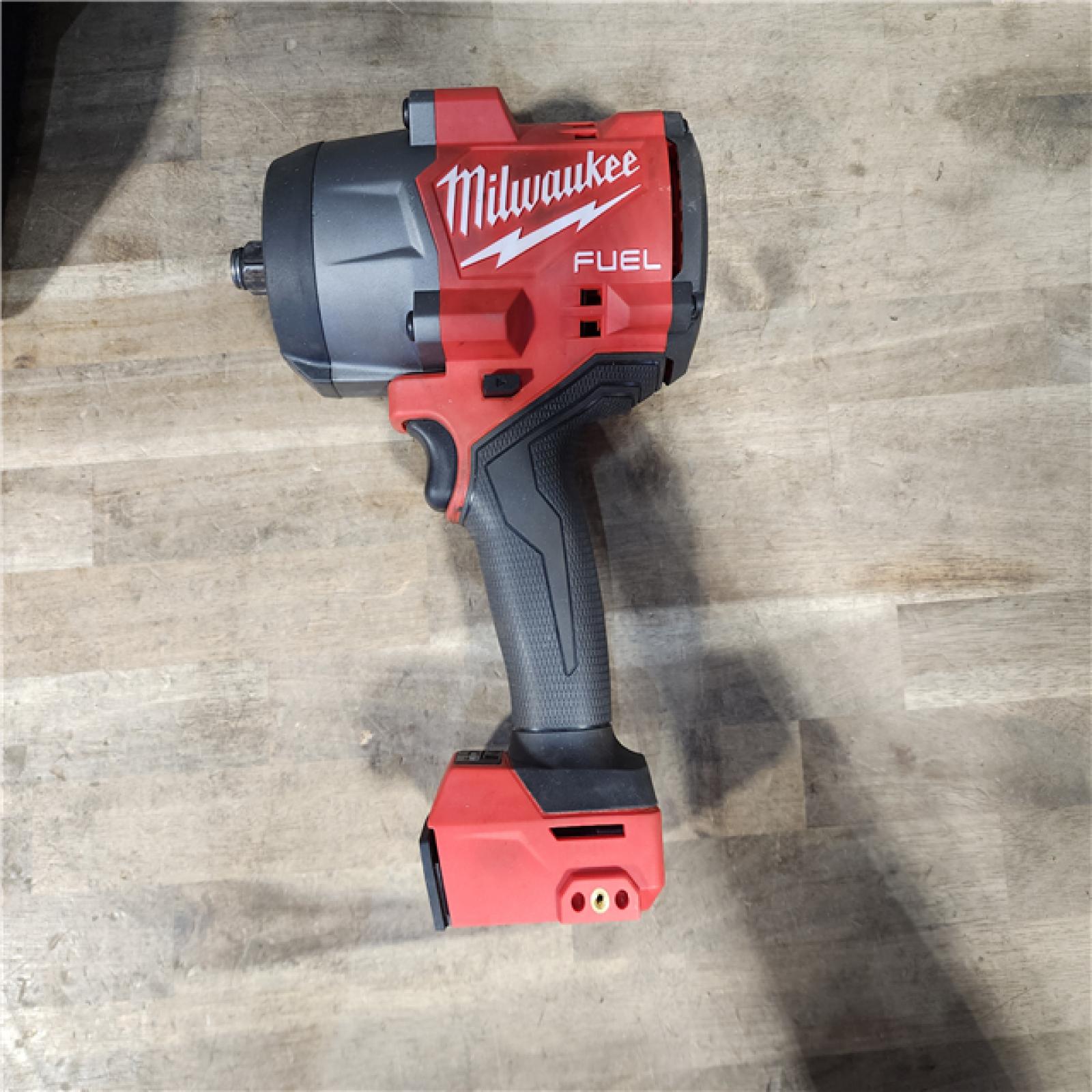 HOUSTON LOCATION - AS-IS Milwaukee M18 1/2 in. Cordless Brushless High Torque Impact Wrench Kit (Battery & Charger)
