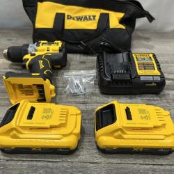 AS-IS DEWALT 20V XR Lithium-Ion Cordless Brushless 1/2 in. Drill/Driver Kit