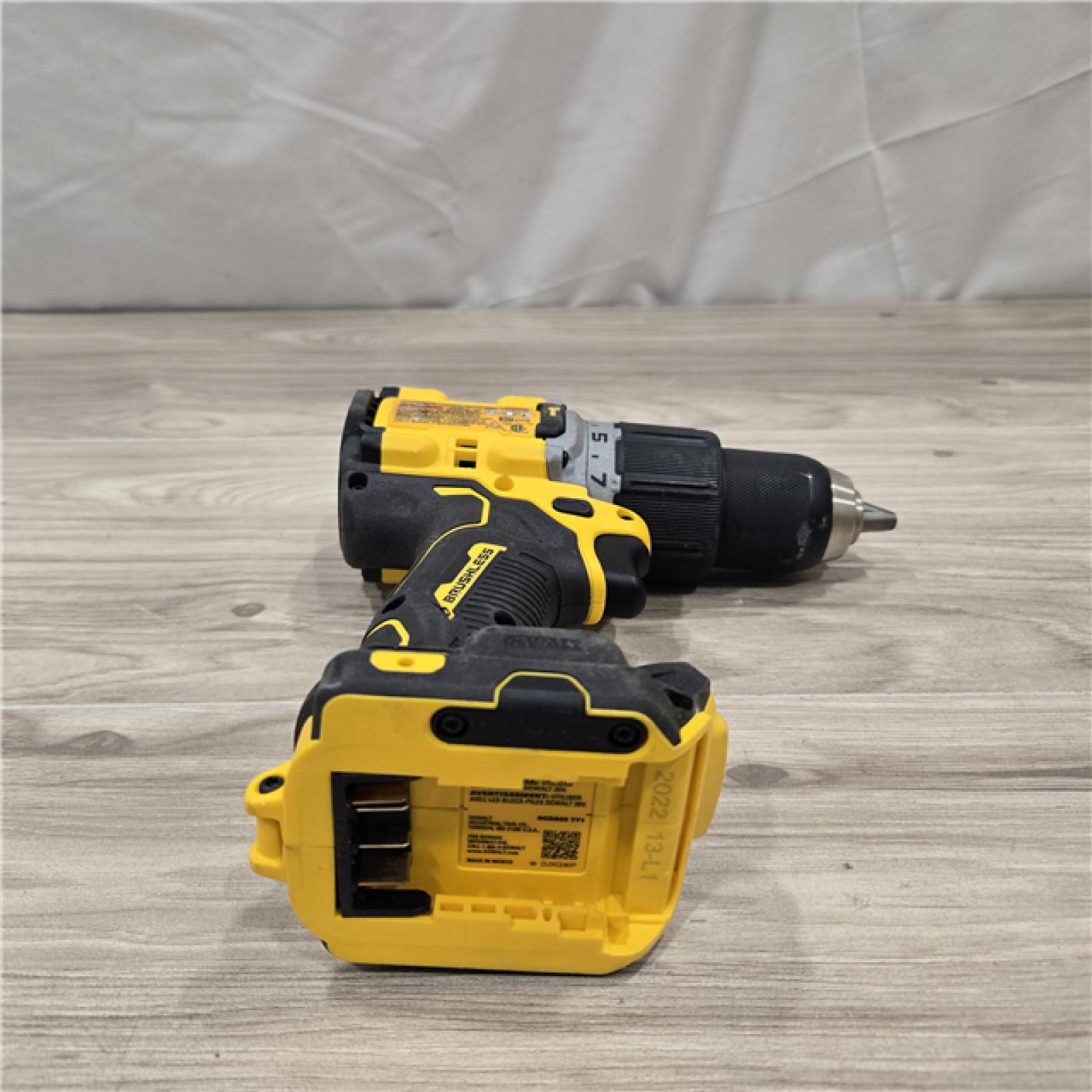 AS-IS DEWALT 20V Compact Cordless 1/2 in. Hammer Drill (Tool-Only)