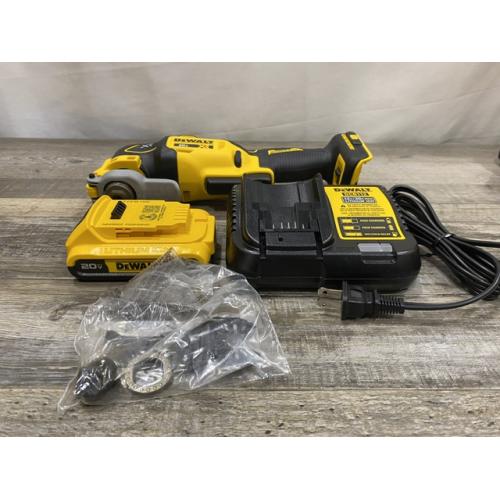 AS-IS DEWALT 20V MAX XR Cordless Brushless 3-Speed Oscillating Multi Tool Kit