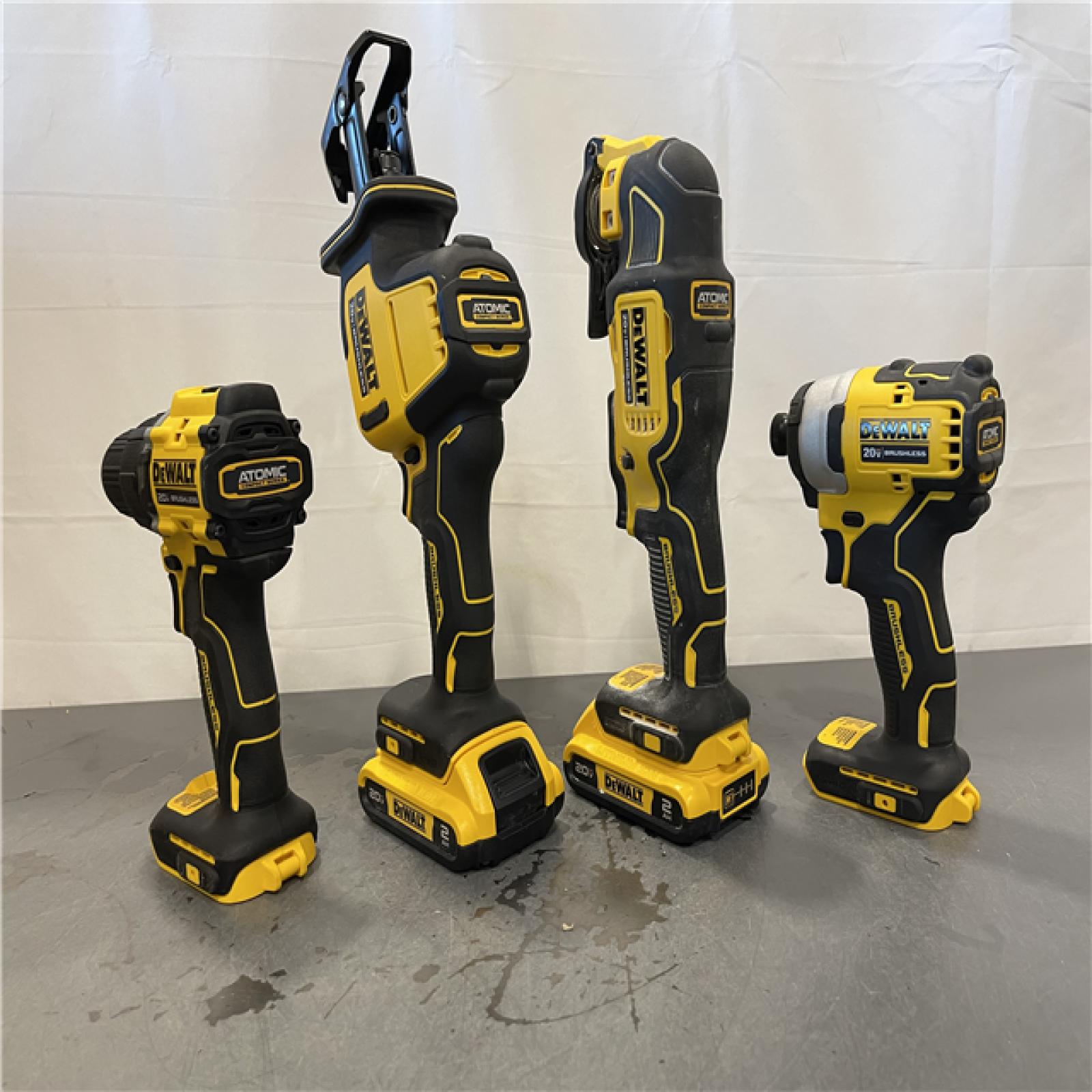 AS-IS - DeWalt ATOMIC 20-Volt Lithium-Ion Cordless Brushless Combo Kit