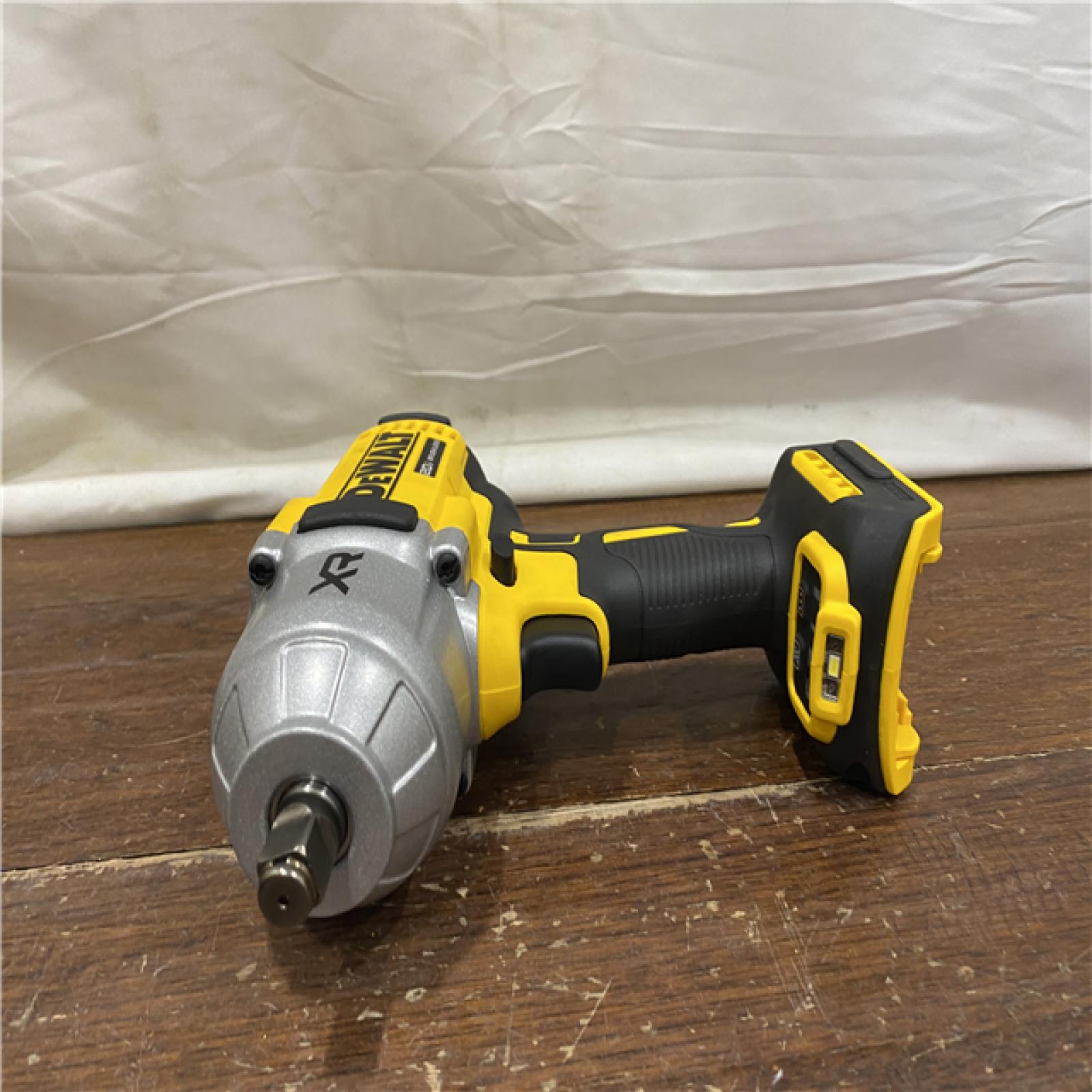 AS-IS 20V MAX Lithium-Ion Cordless 1/2 in. Impact Wrench Kit