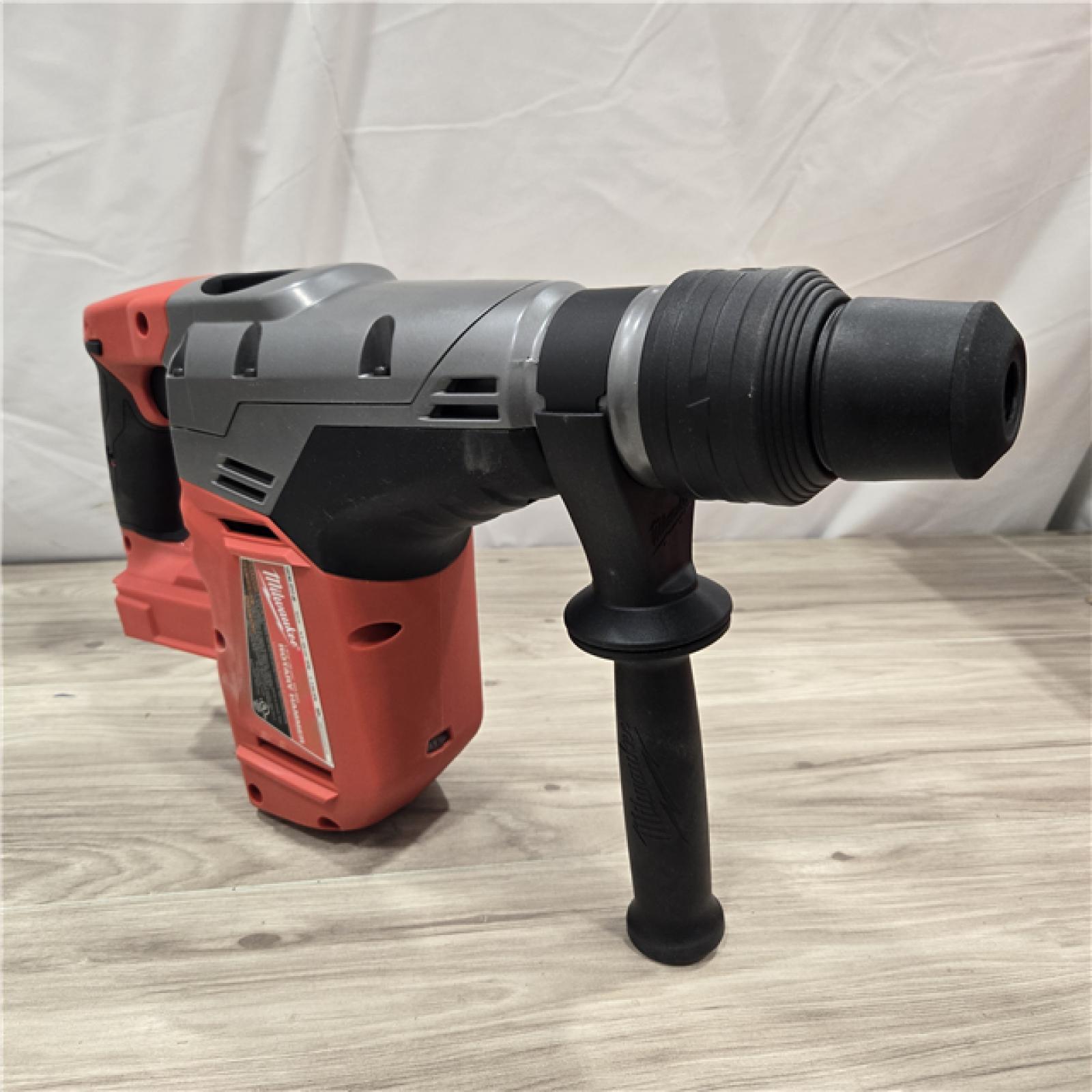 AS-IS Milwaukee FUEL 18V Cordless 1-9/16 in. SDS-Max Rotary Hammer (Tool-Only)