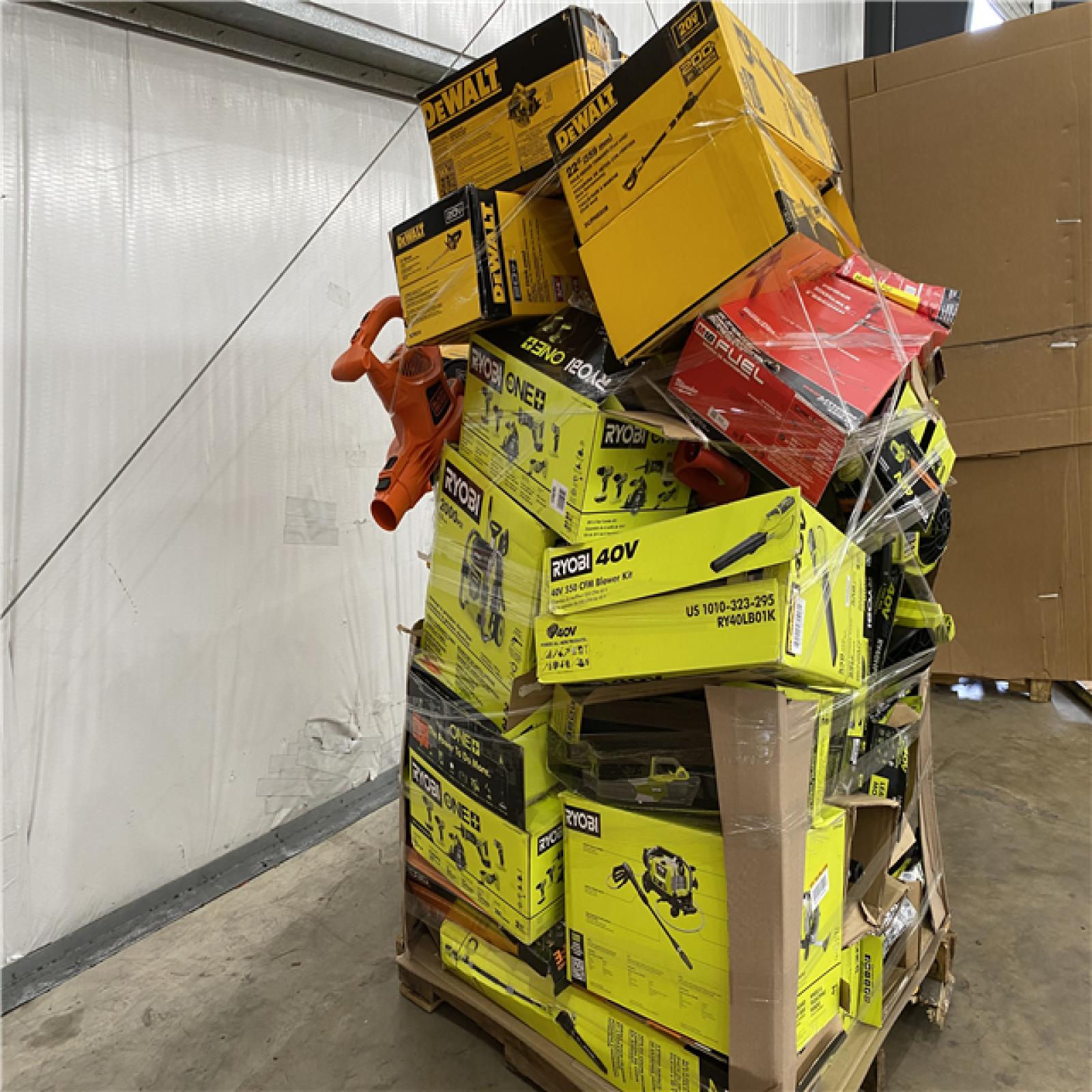 Houston Location AS IS - Tool Pallet