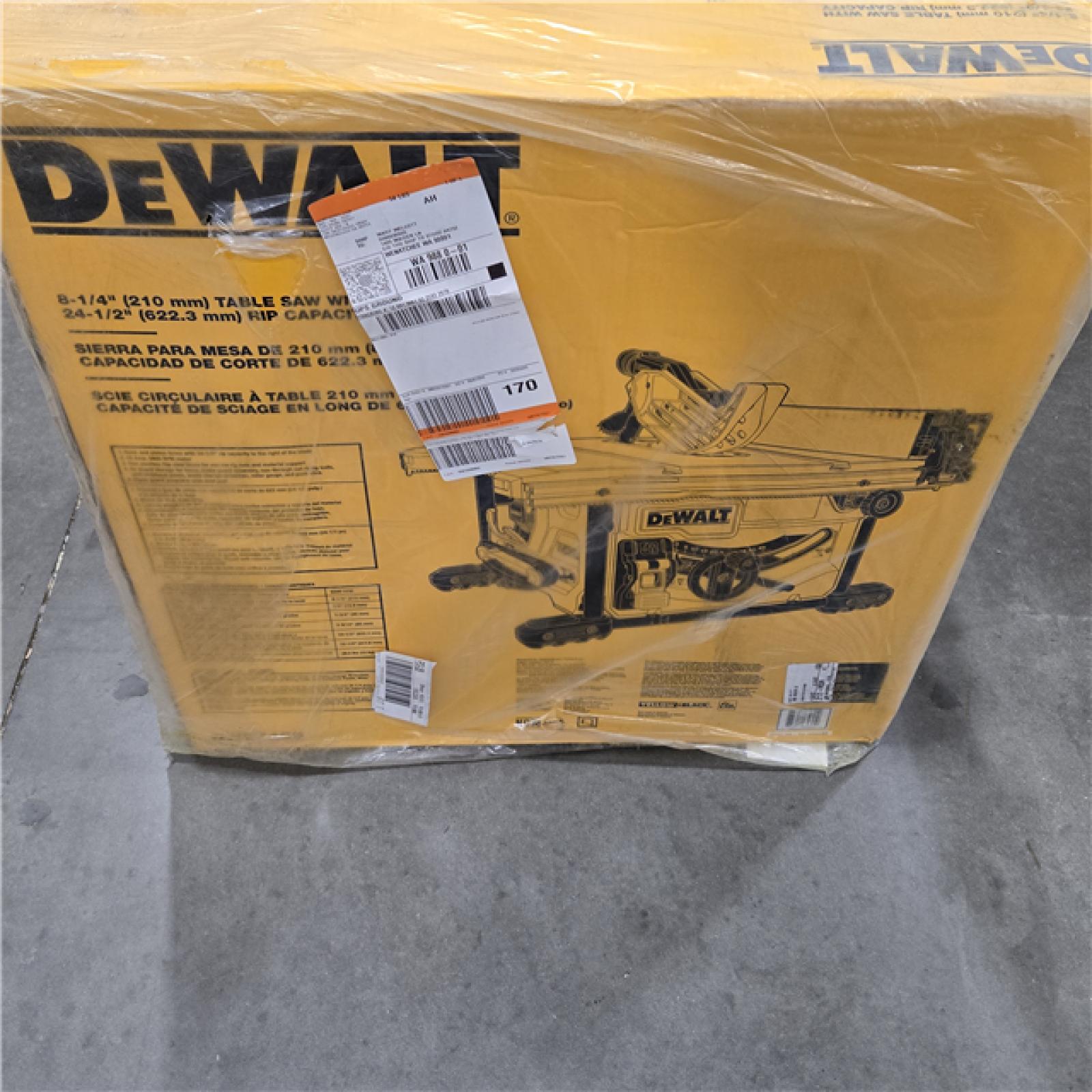NEW! - DeWalt 15 Amps Corded 8-1/4 in. Compact Table Saw