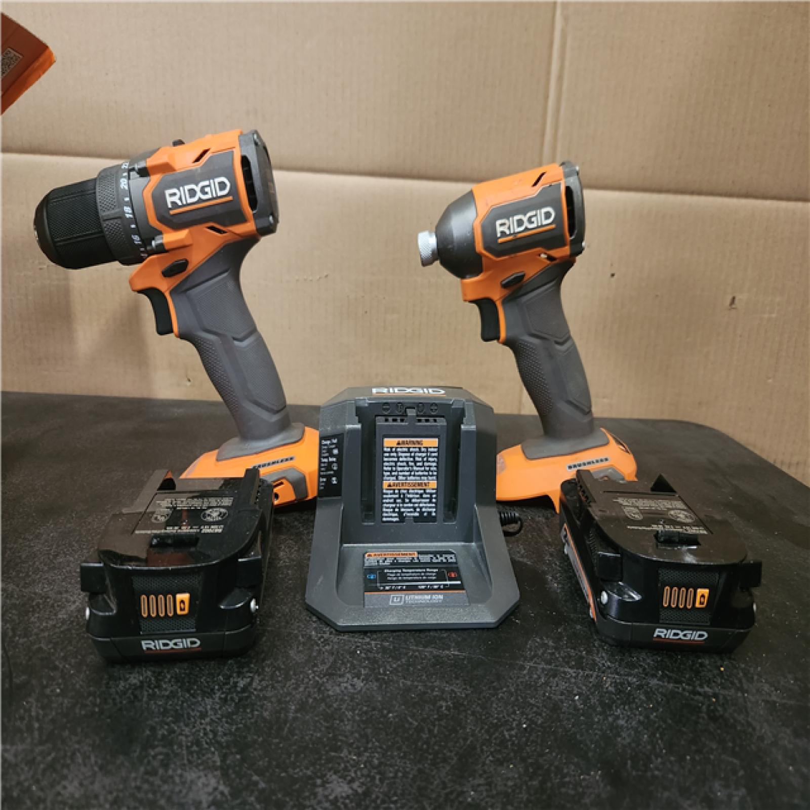 Phoenix LIKE NEW RIDGID 18V Cordless 2-Tool Combo Kit with Drill/Driver  Impact Driver  (2) 2.0 Ah Batteries  and Charger