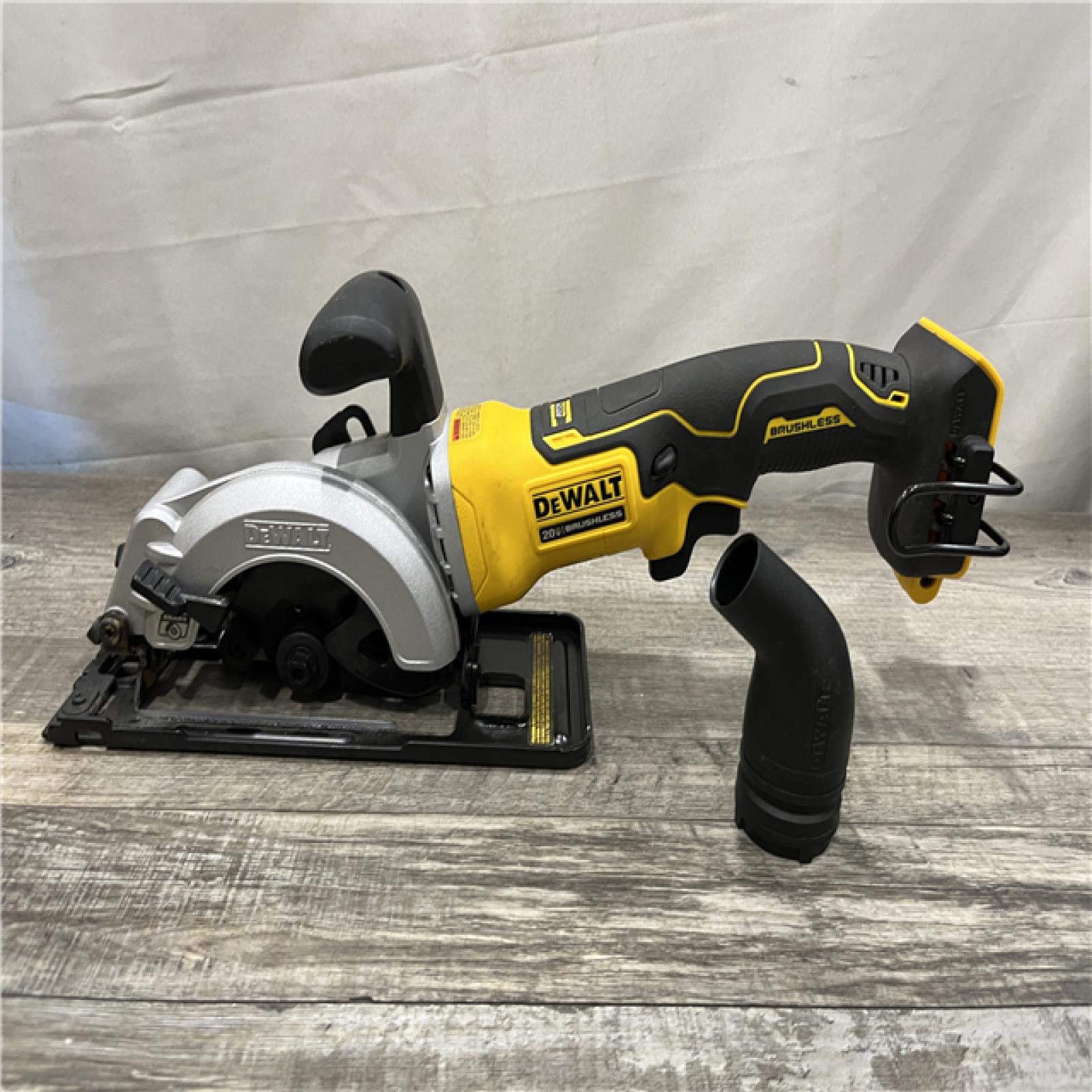 AS-IS DEWALT ATOMIC 20V MAX Cordless Brushless 4-1/2 in. Circular Saw (Tool Only)