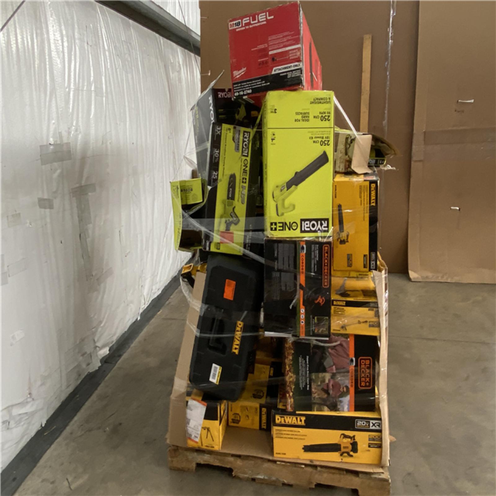 Houston Location AS IS - Tool Pallet